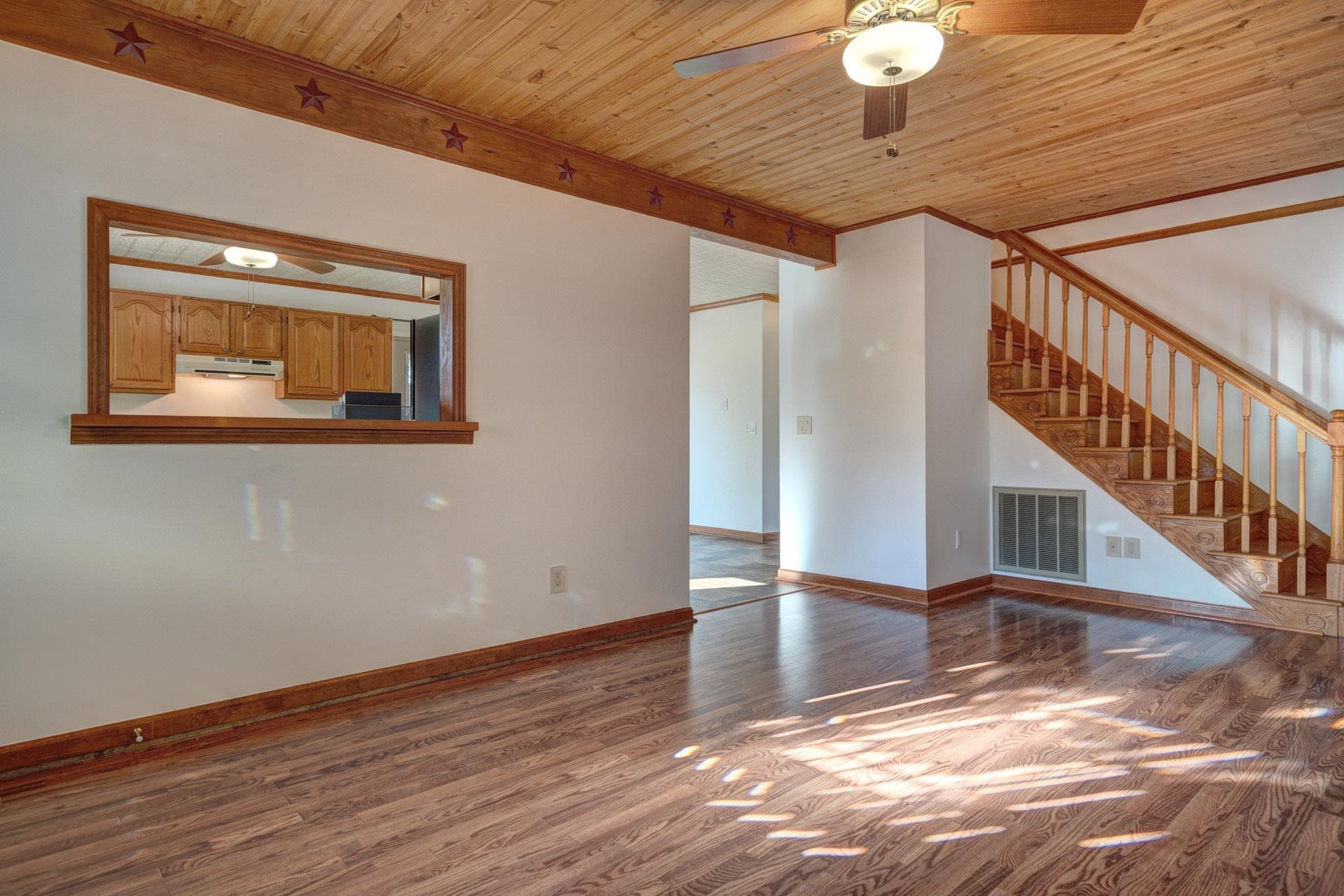 420 Tanglewood Drive, Christiansburg, VA 24073