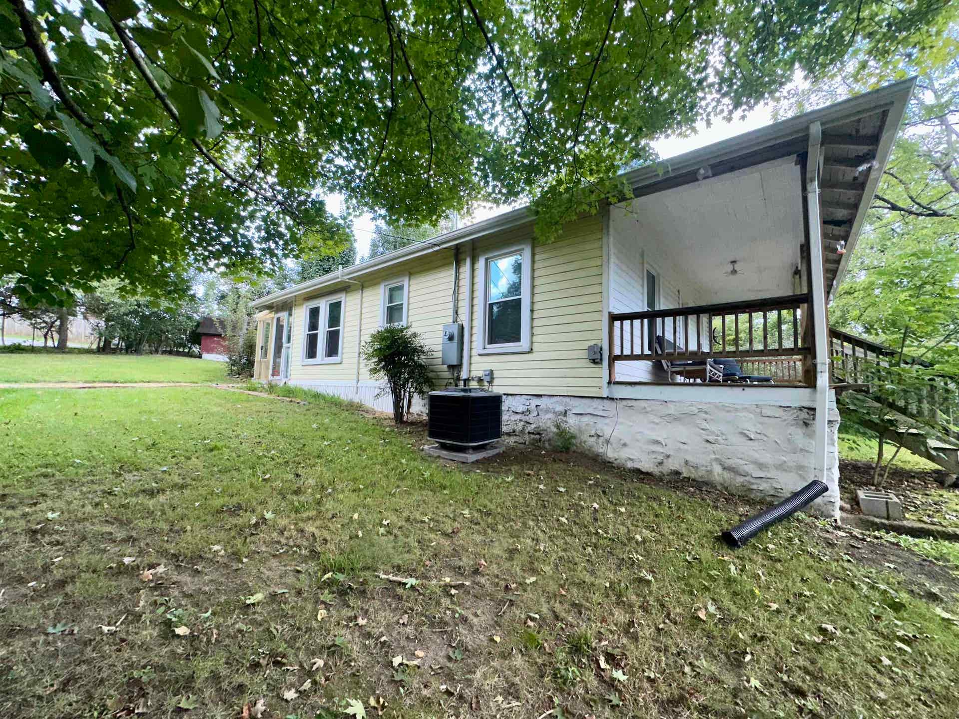 110 White Avenue, Glen Lyn, VA 24093