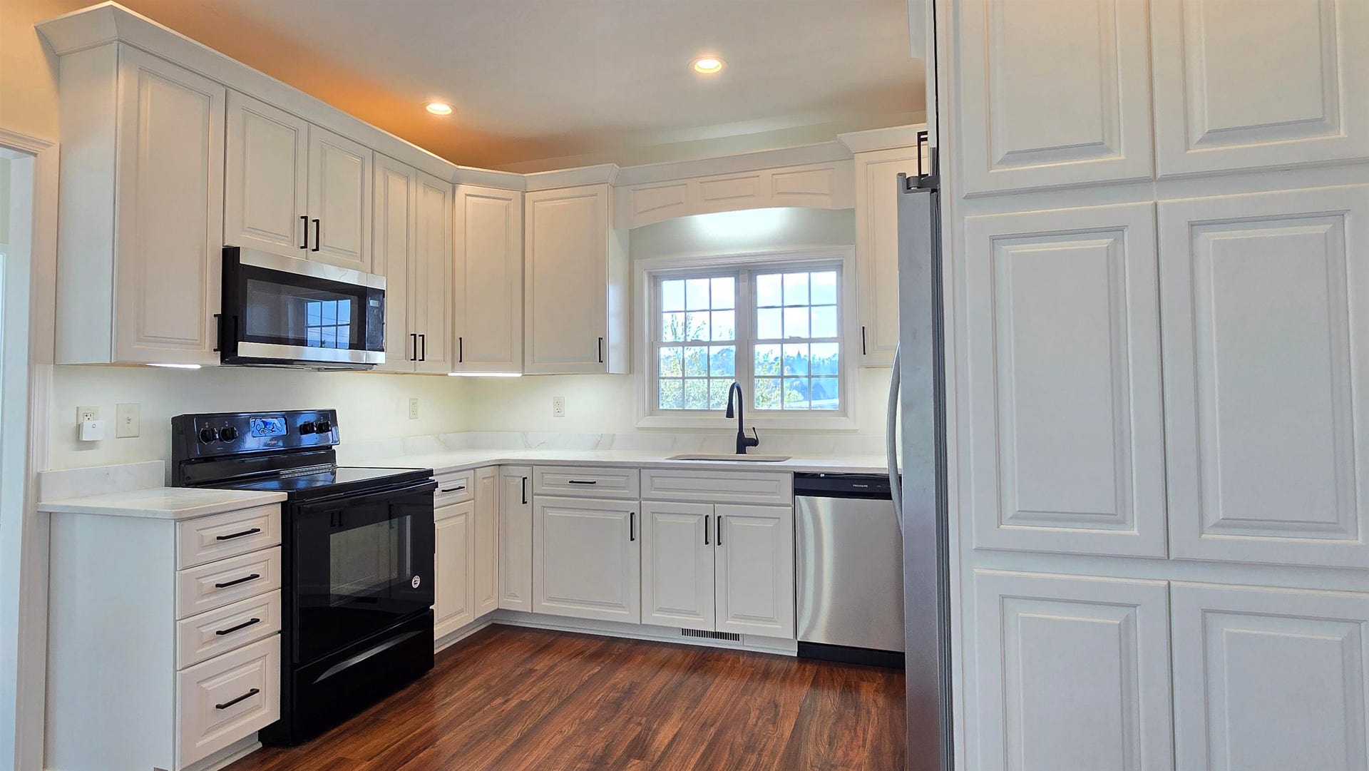1200 CAMBRIA Street, Christiansburg, VA 24073