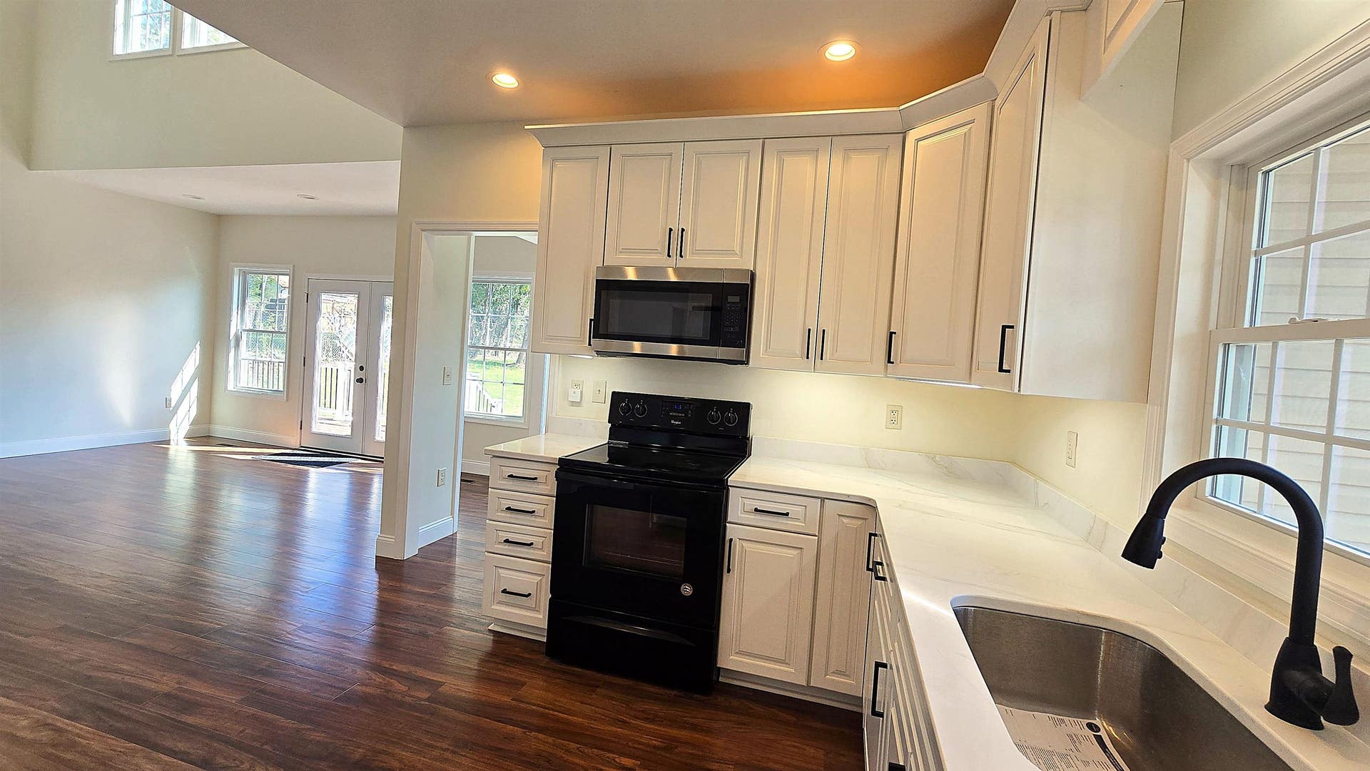 1200 CAMBRIA Street, Christiansburg, VA 24073