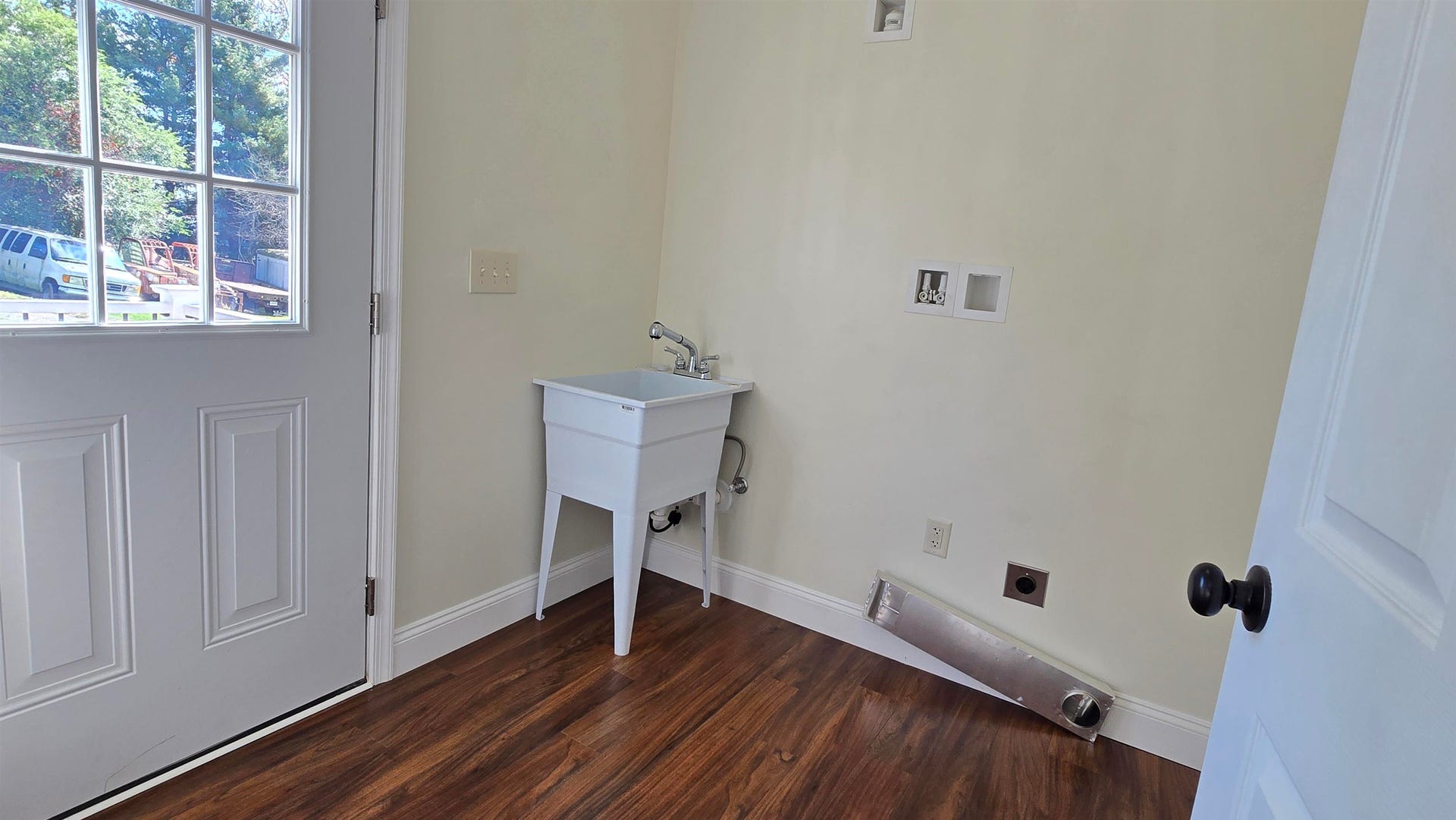 1200 CAMBRIA Street, Christiansburg, VA 24073