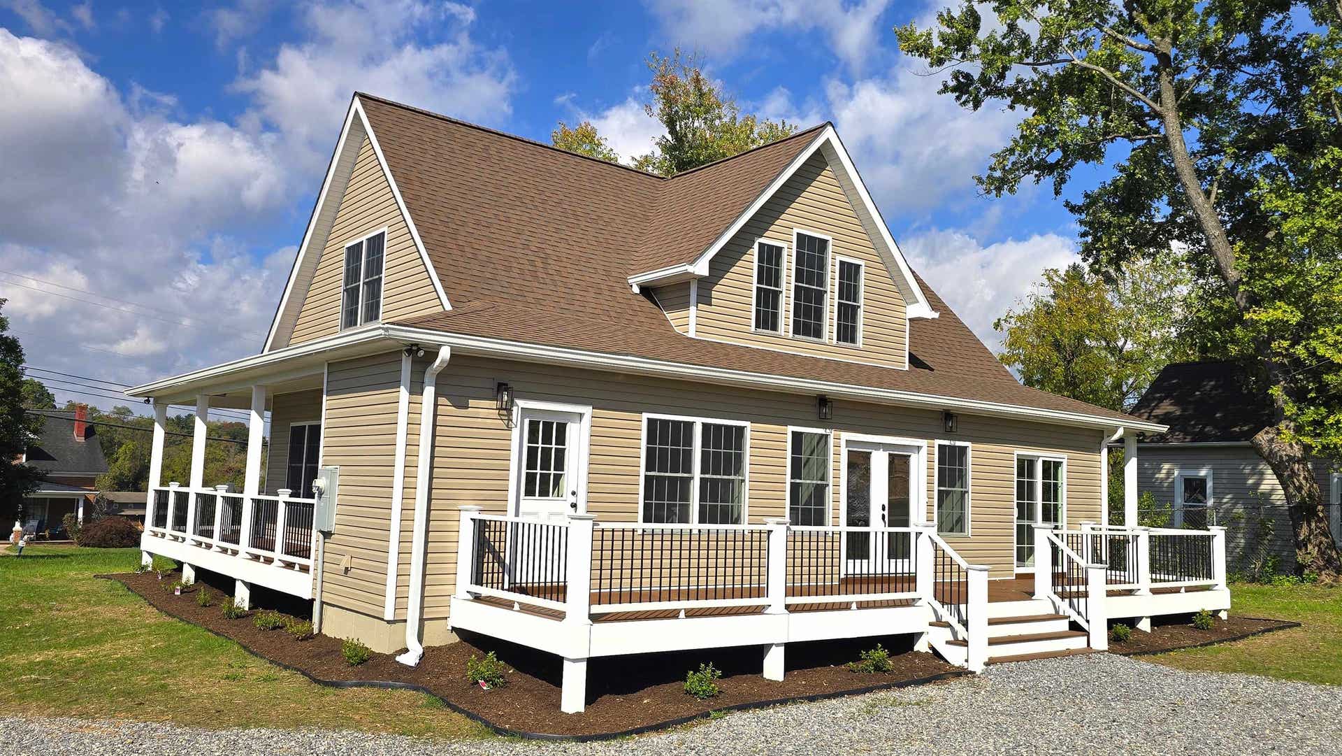 1200 CAMBRIA Street, Christiansburg, VA 24073