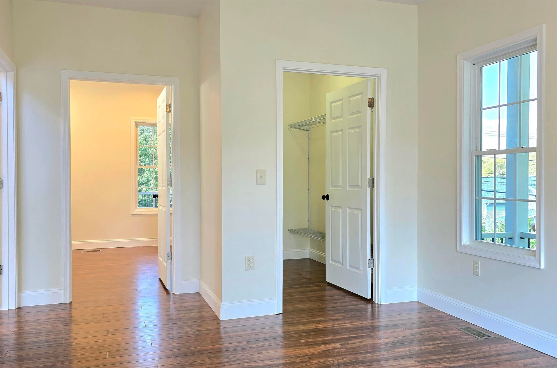 1200 CAMBRIA Street, Christiansburg, VA 24073
