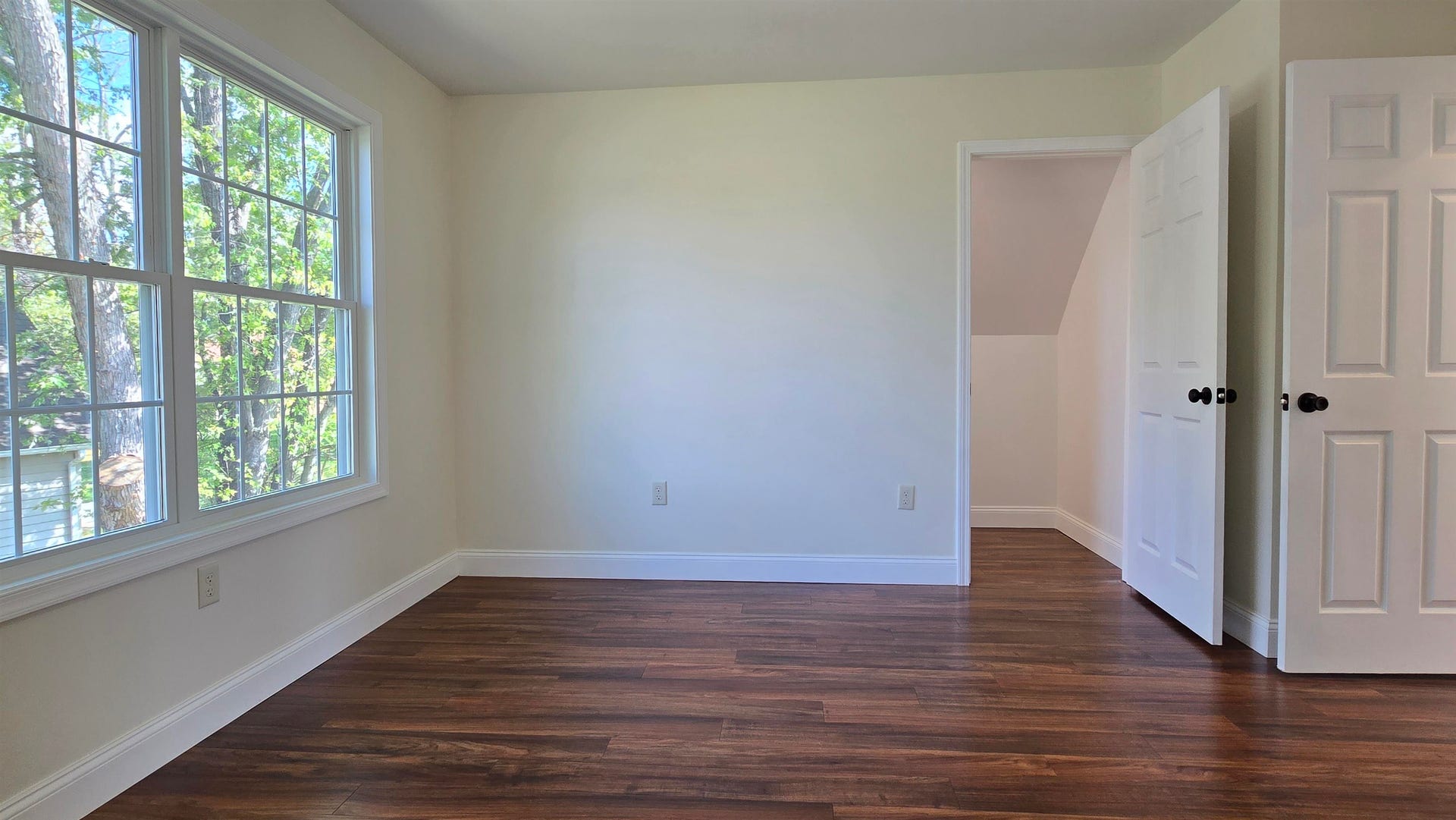 1200 CAMBRIA Street, Christiansburg, VA 24073