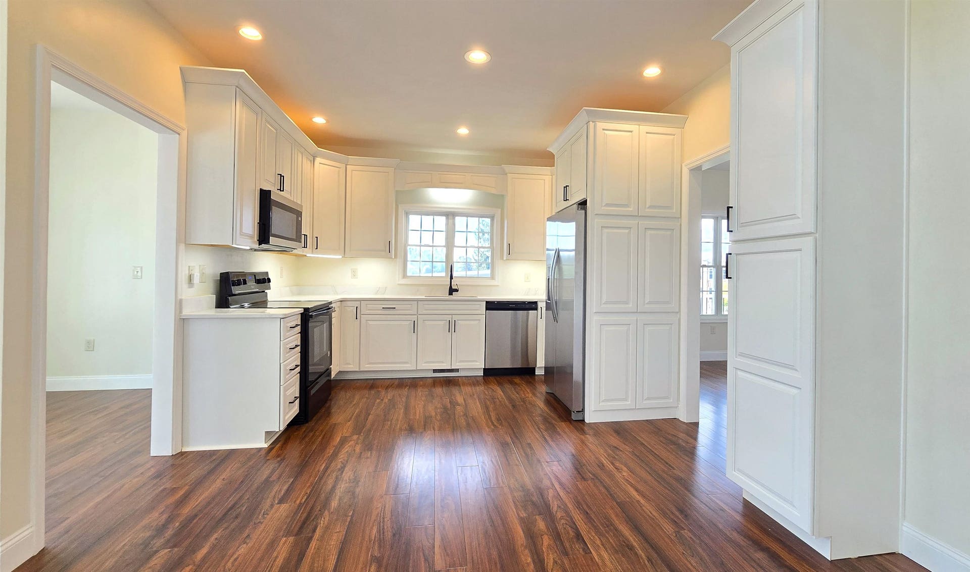1200 CAMBRIA Street, Christiansburg, VA 24073