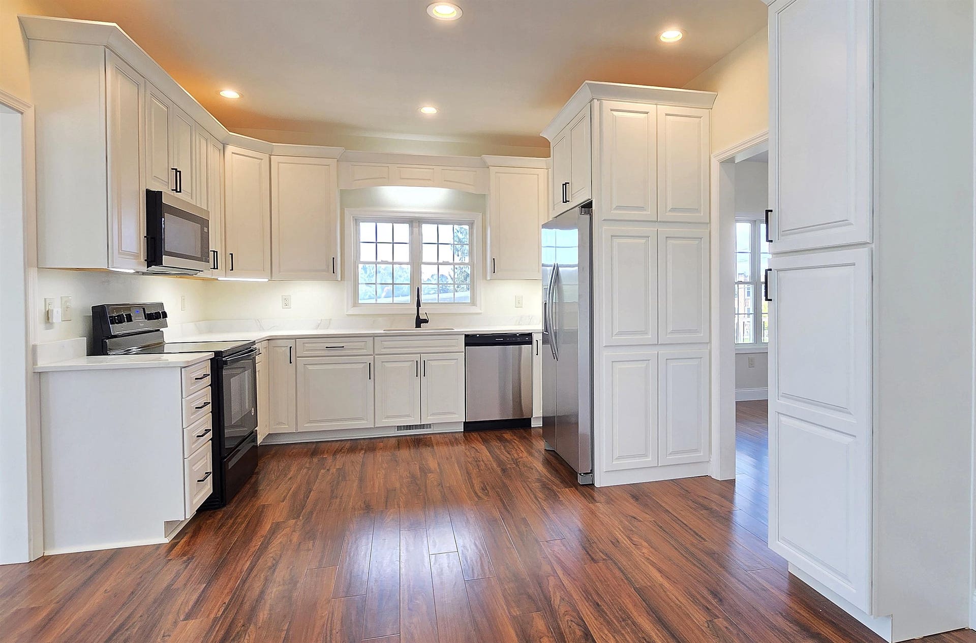 1200 CAMBRIA Street, Christiansburg, VA 24073