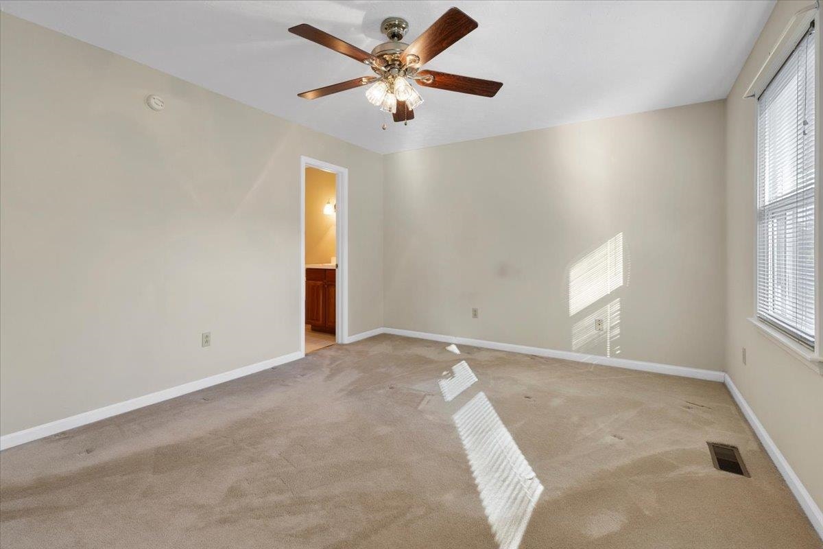 6134 Schoolfield Avenue, Radford, VA 24141