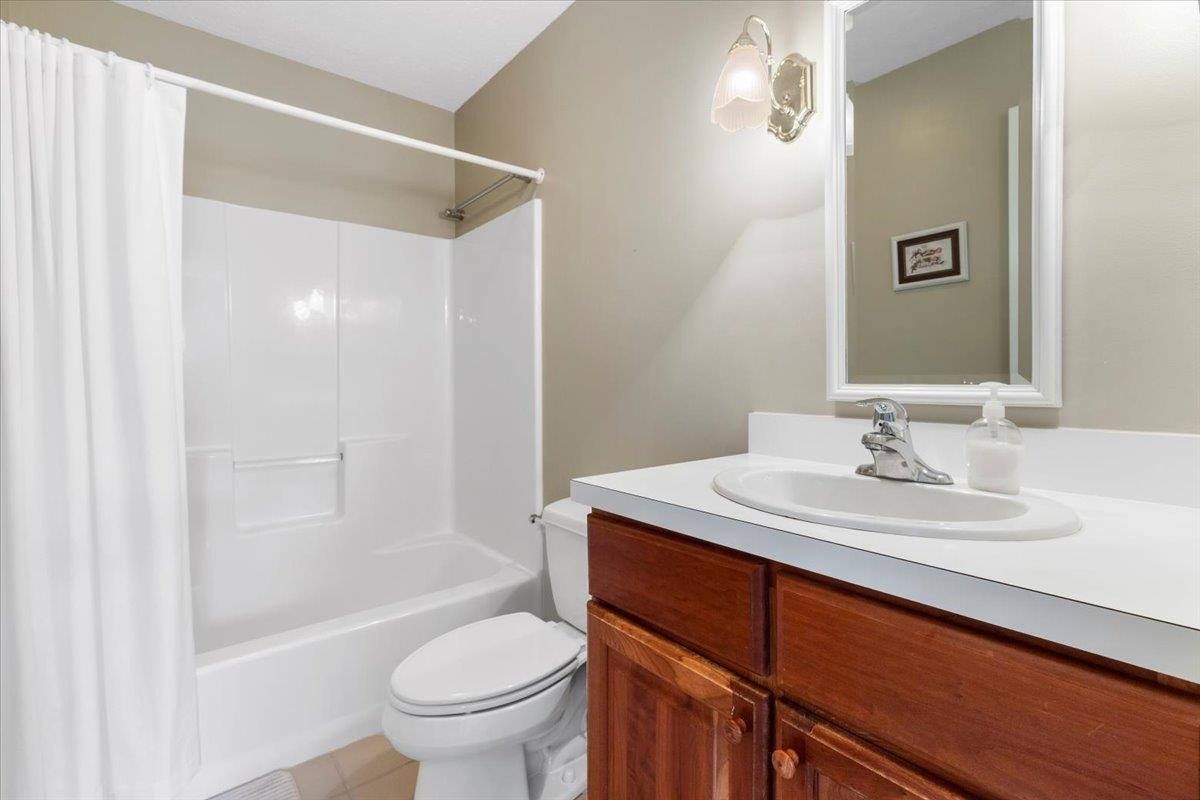 6134 Schoolfield Avenue, Radford, VA 24141