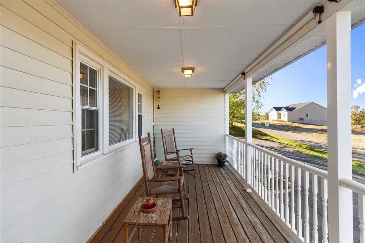 6134 Schoolfield Avenue, Radford, VA 24141