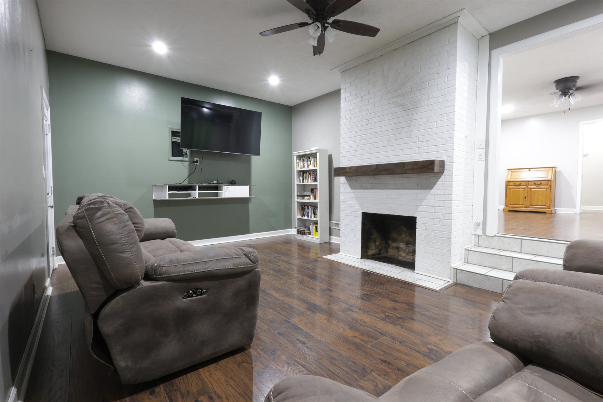 4605 PEAK CREEK Road, Pulaski, VA 24301