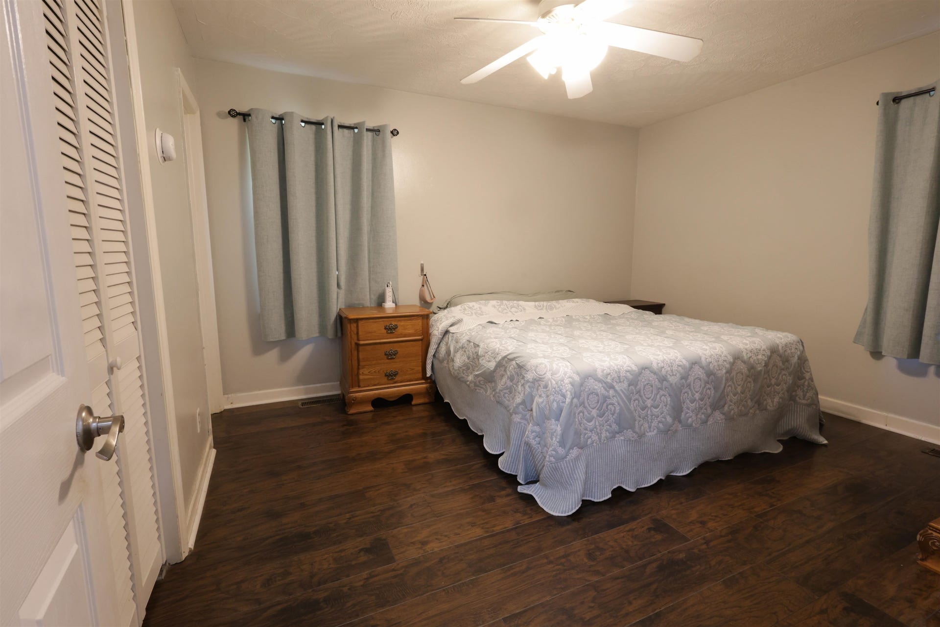 4605 PEAK CREEK Road, Pulaski, VA 24301
