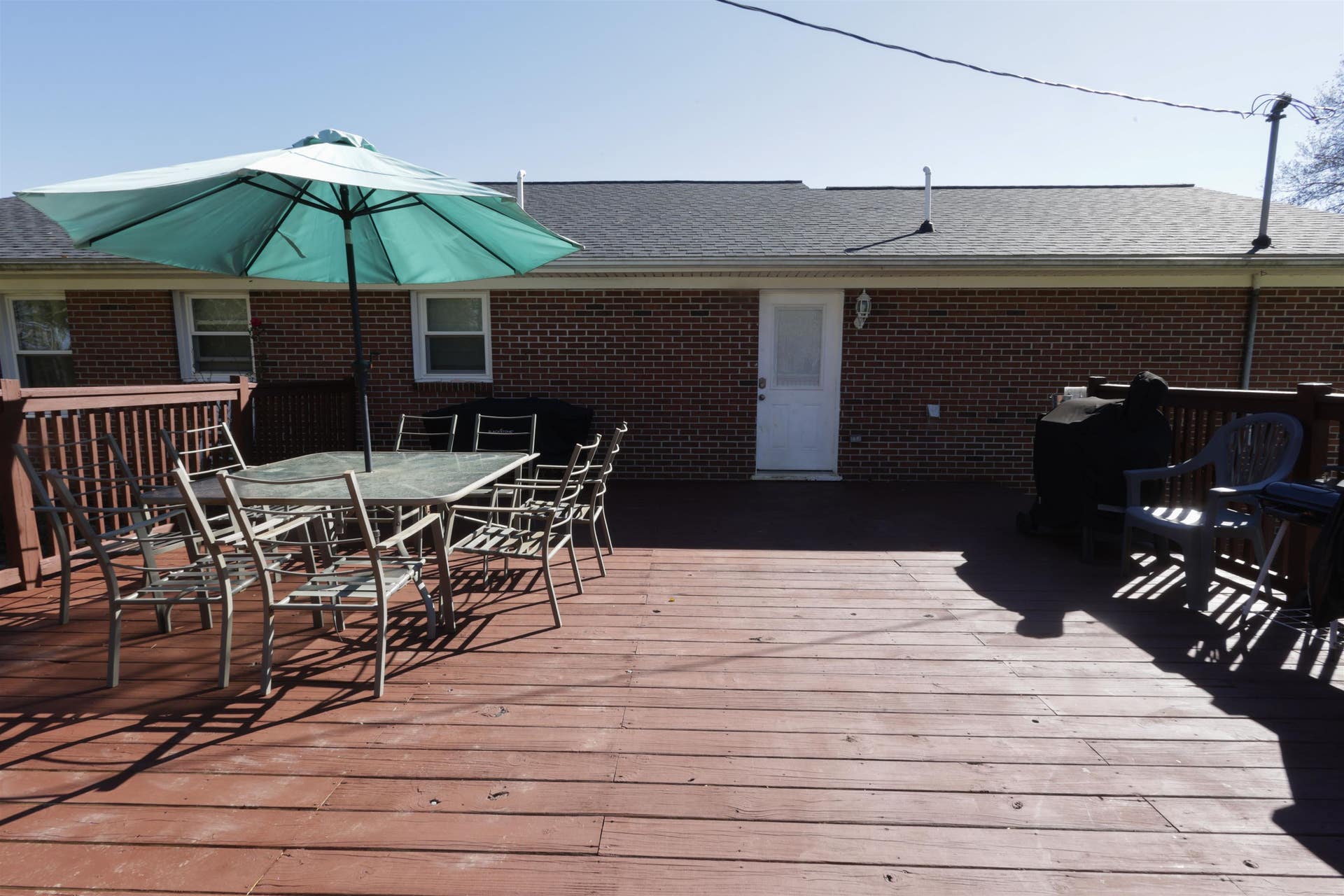 4605 PEAK CREEK Road, Pulaski, VA 24301