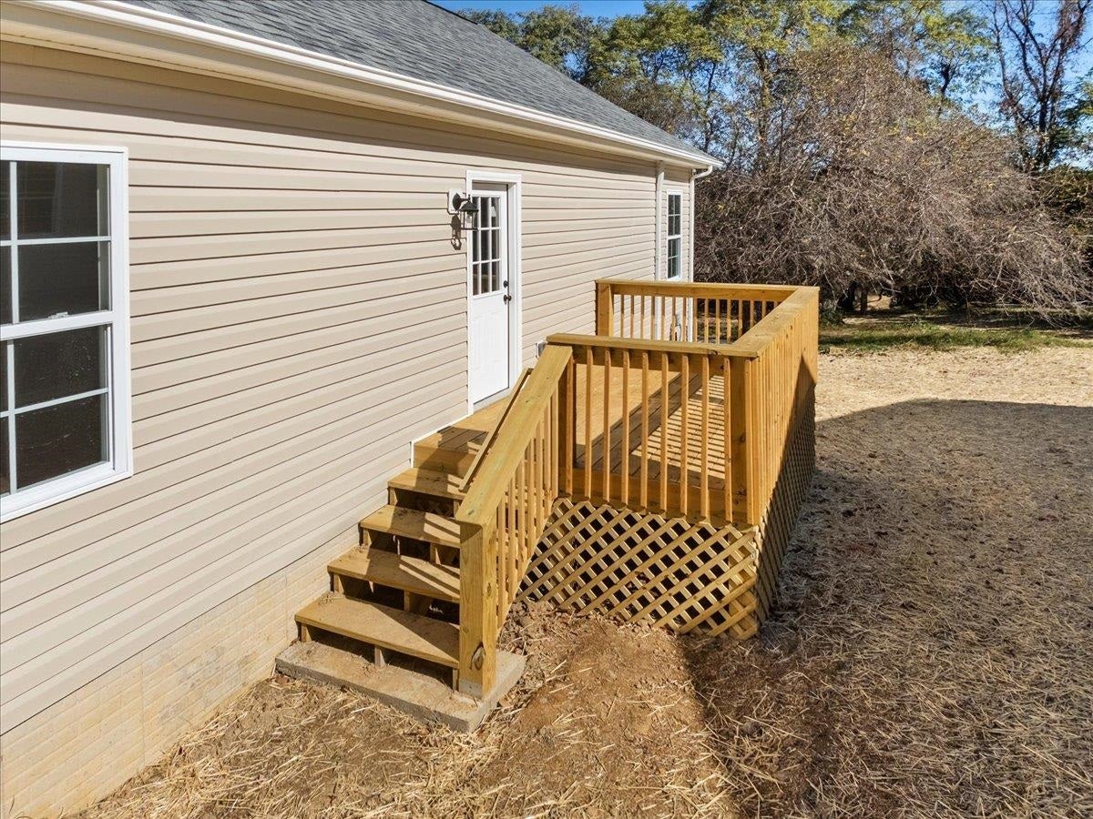 115 Ferry Court, Pulaski, VA 24301