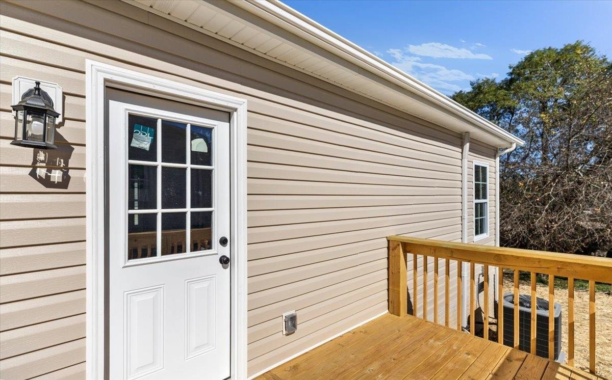 115 Ferry Court, Pulaski, VA 24301