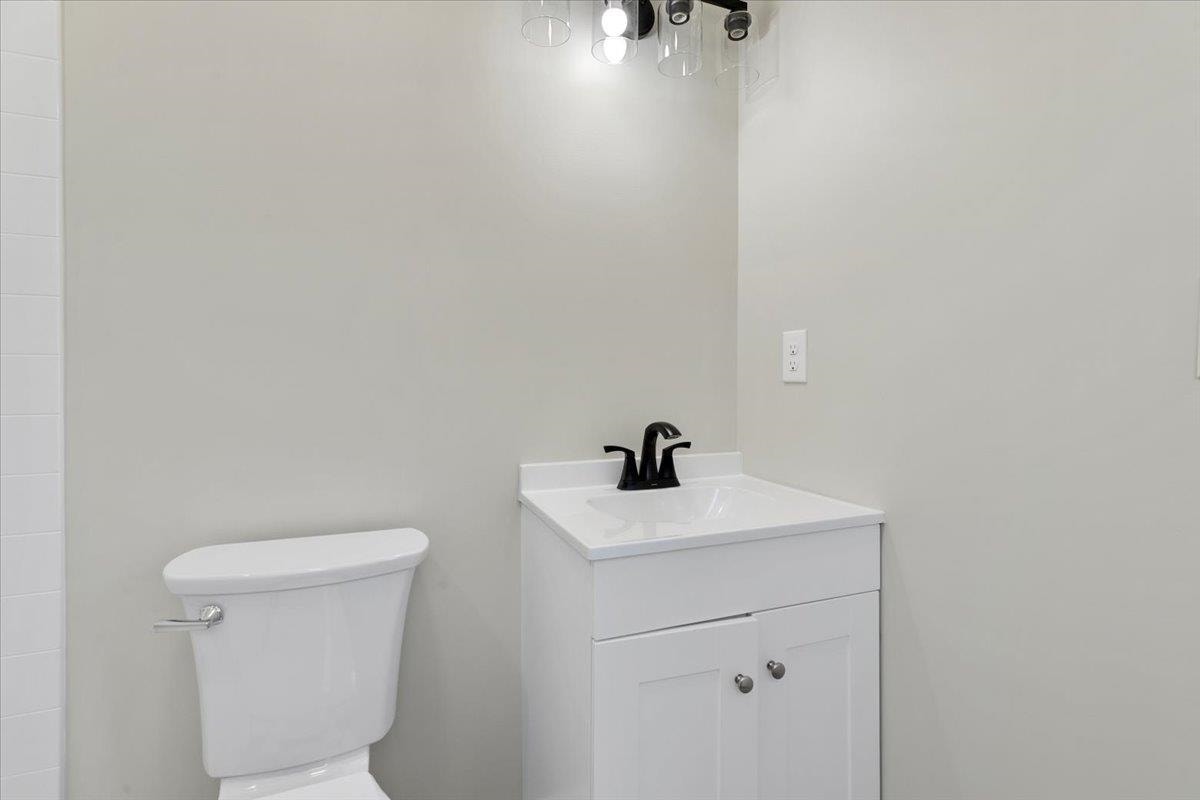111 Ferry Court, Pulaski, VA 24301