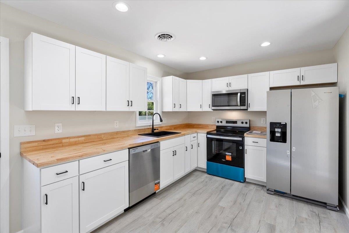 111 Ferry Court, Pulaski, VA 24301