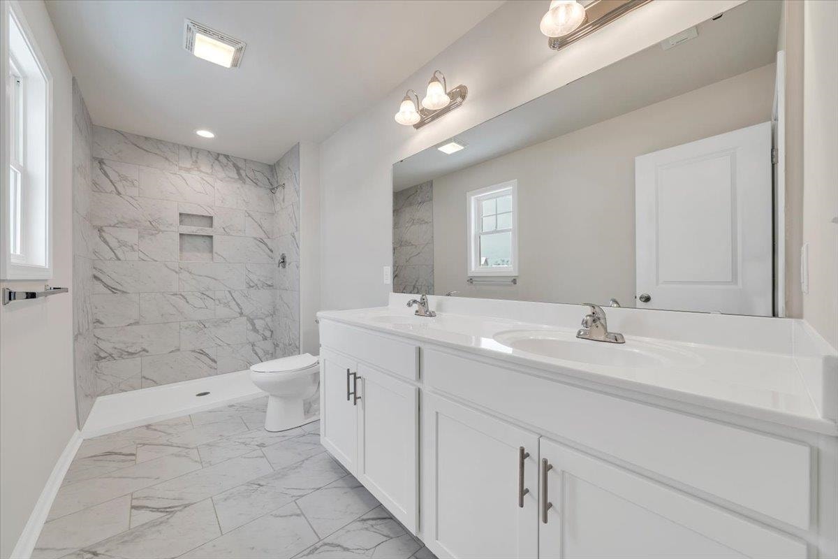 365 Westchester Avenue, Christiansburg, VA 24073