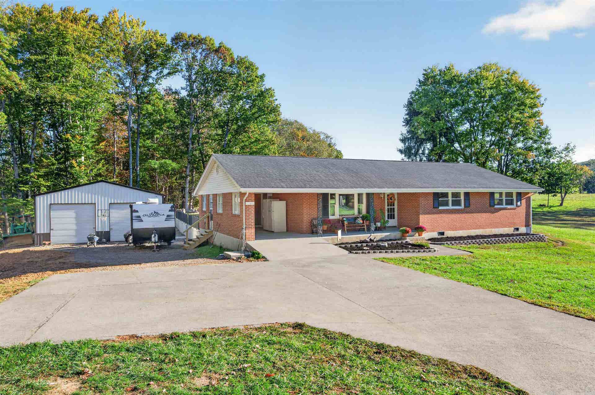 4350 Burma Road, Radford, VA 24141
