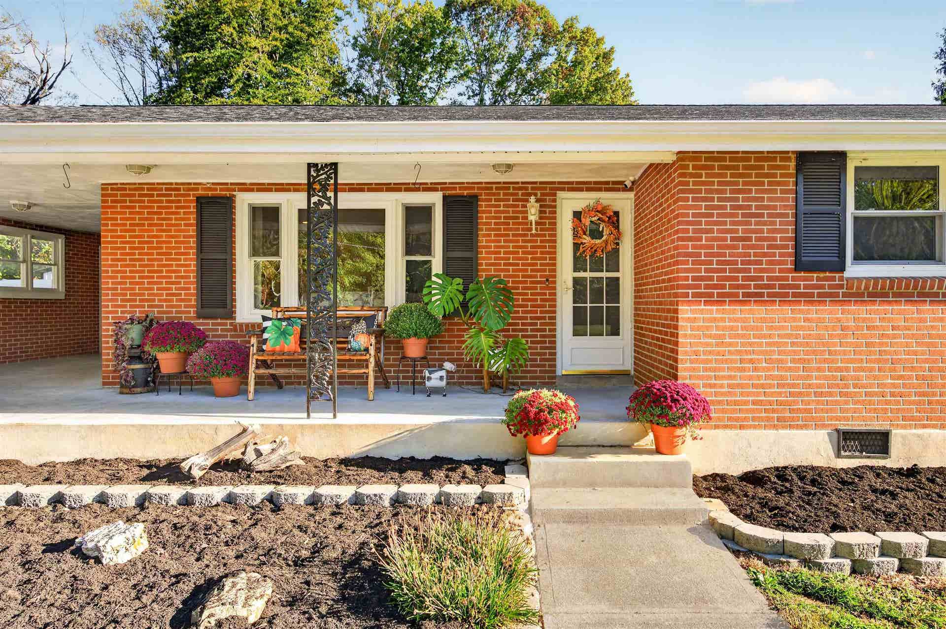 4350 Burma Road, Radford, VA 24141