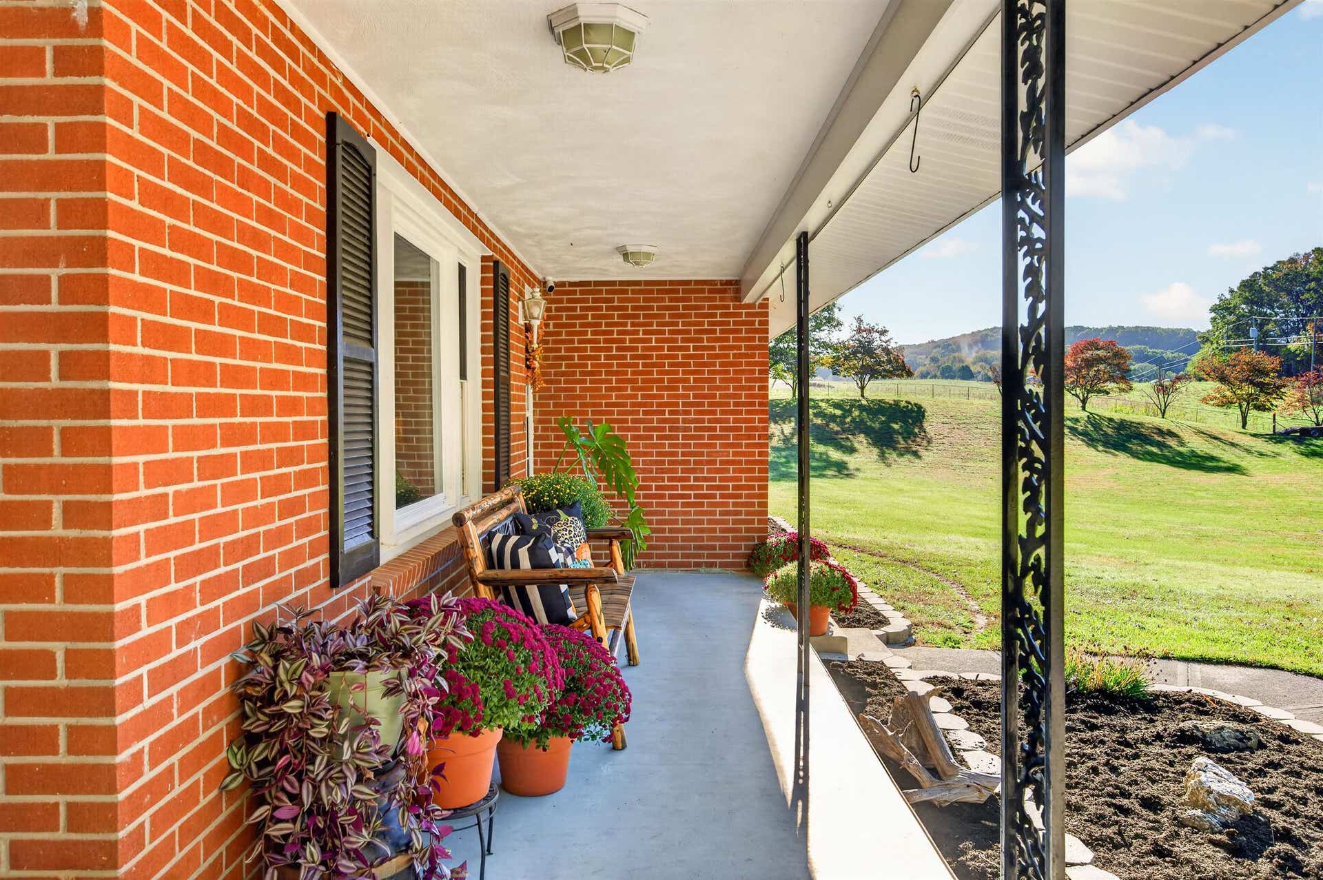 4350 Burma Road, Radford, VA 24141