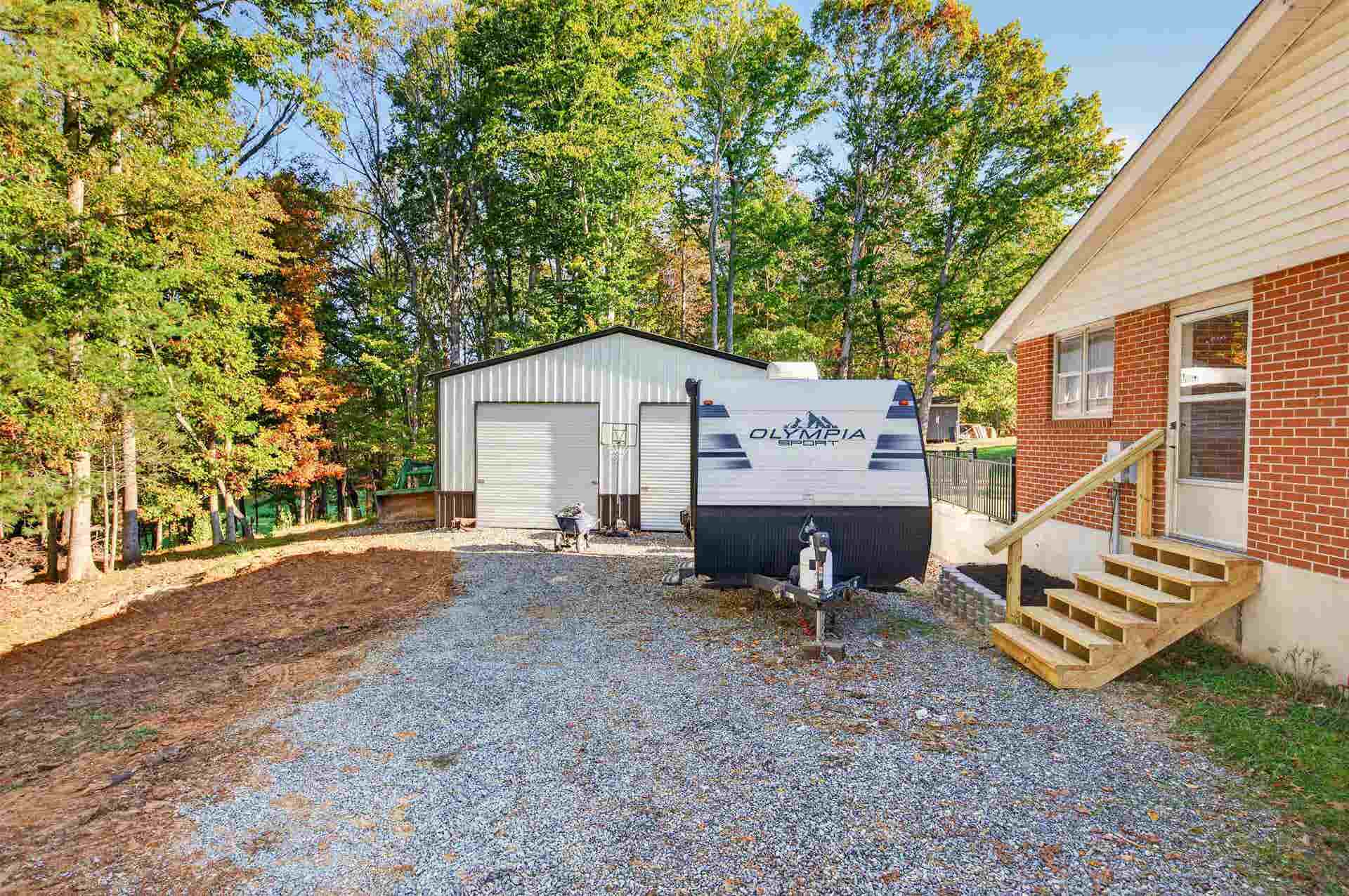 4350 Burma Road, Radford, VA 24141
