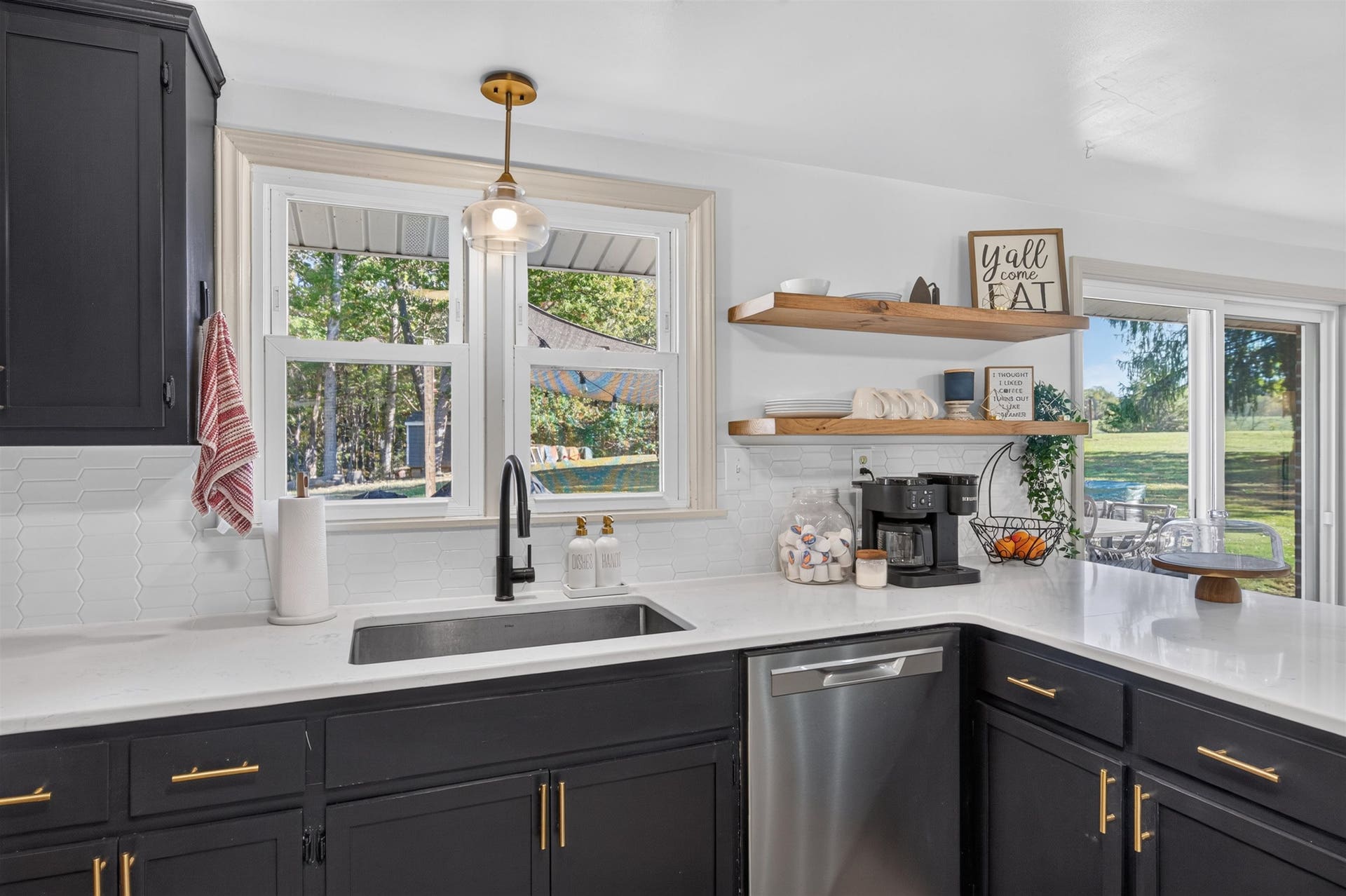 4350 Burma Road, Radford, VA 24141