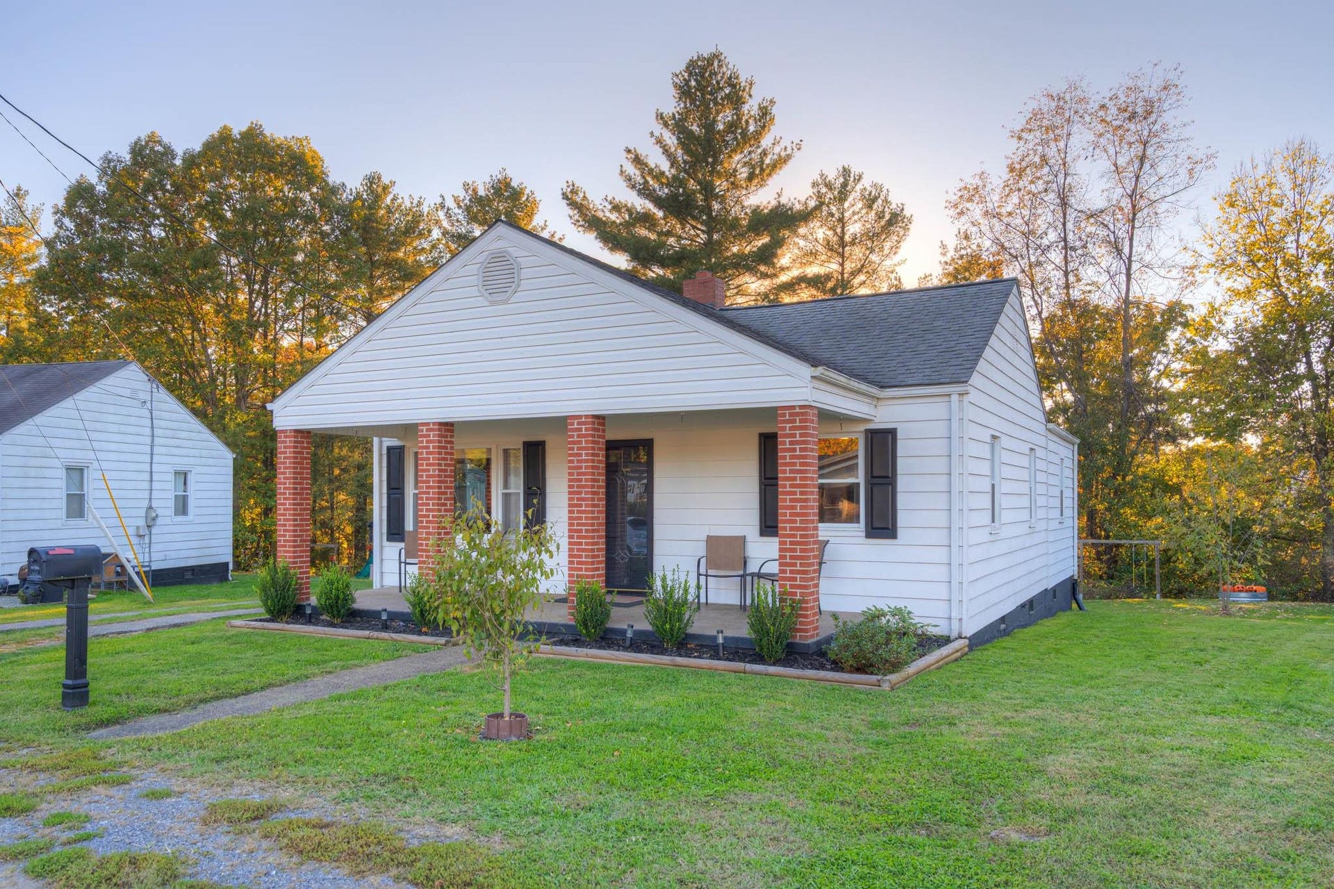 664 Mercer Road, Rich Creek, VA 24147
