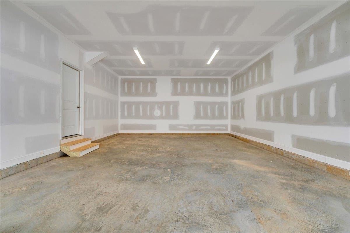 395 Westchester Avenue, Christiansburg, VA 24073