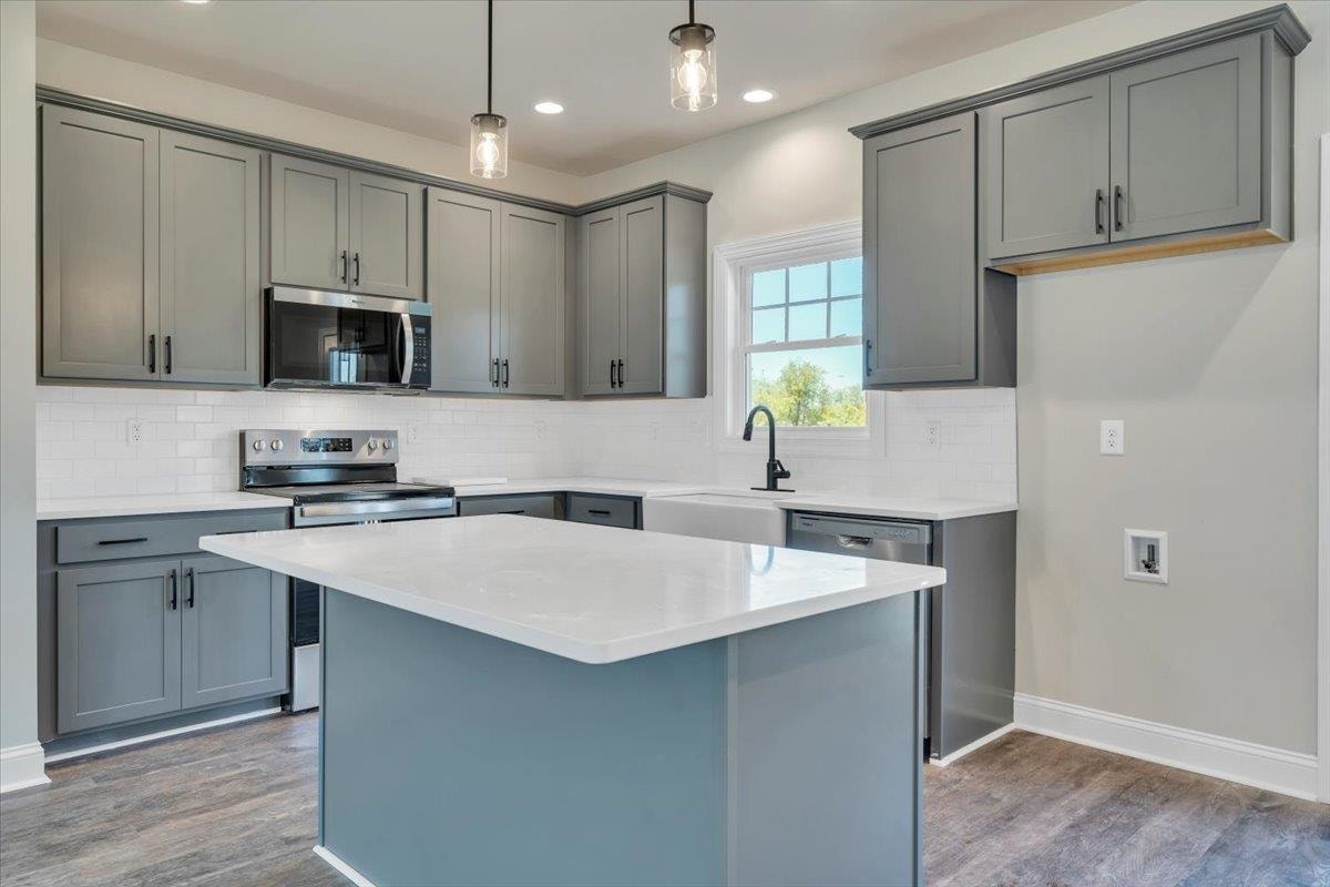 375 Westchester Avenue, Christiansburg, VA 24073