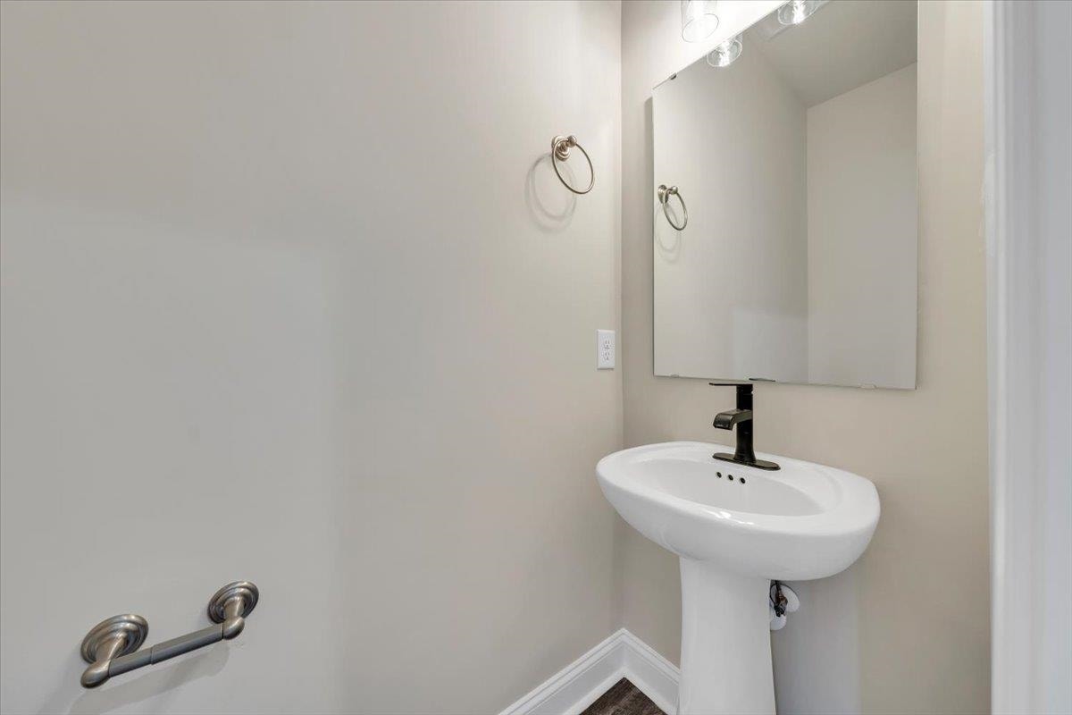 415 Westchester Avenue, Christiansburg, VA 24073