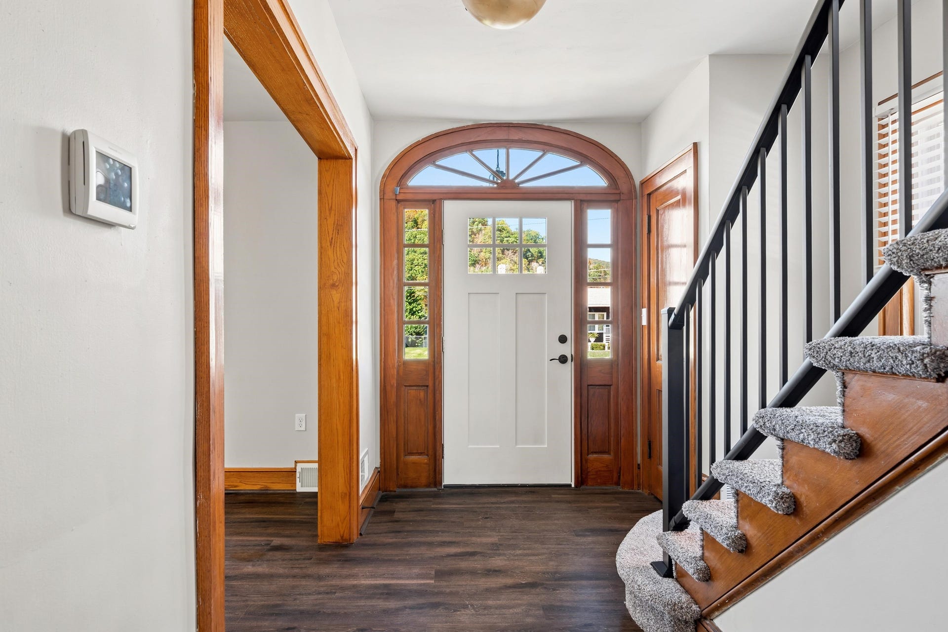 506 WOLF Street, Narrows, VA 24124