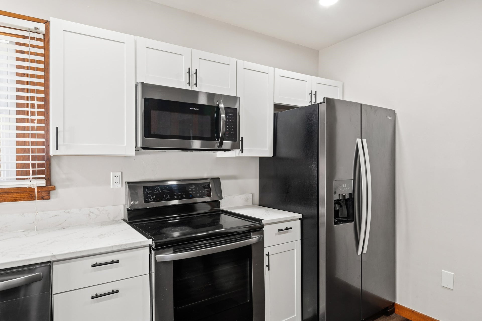 506 WOLF Street, Narrows, VA 24124