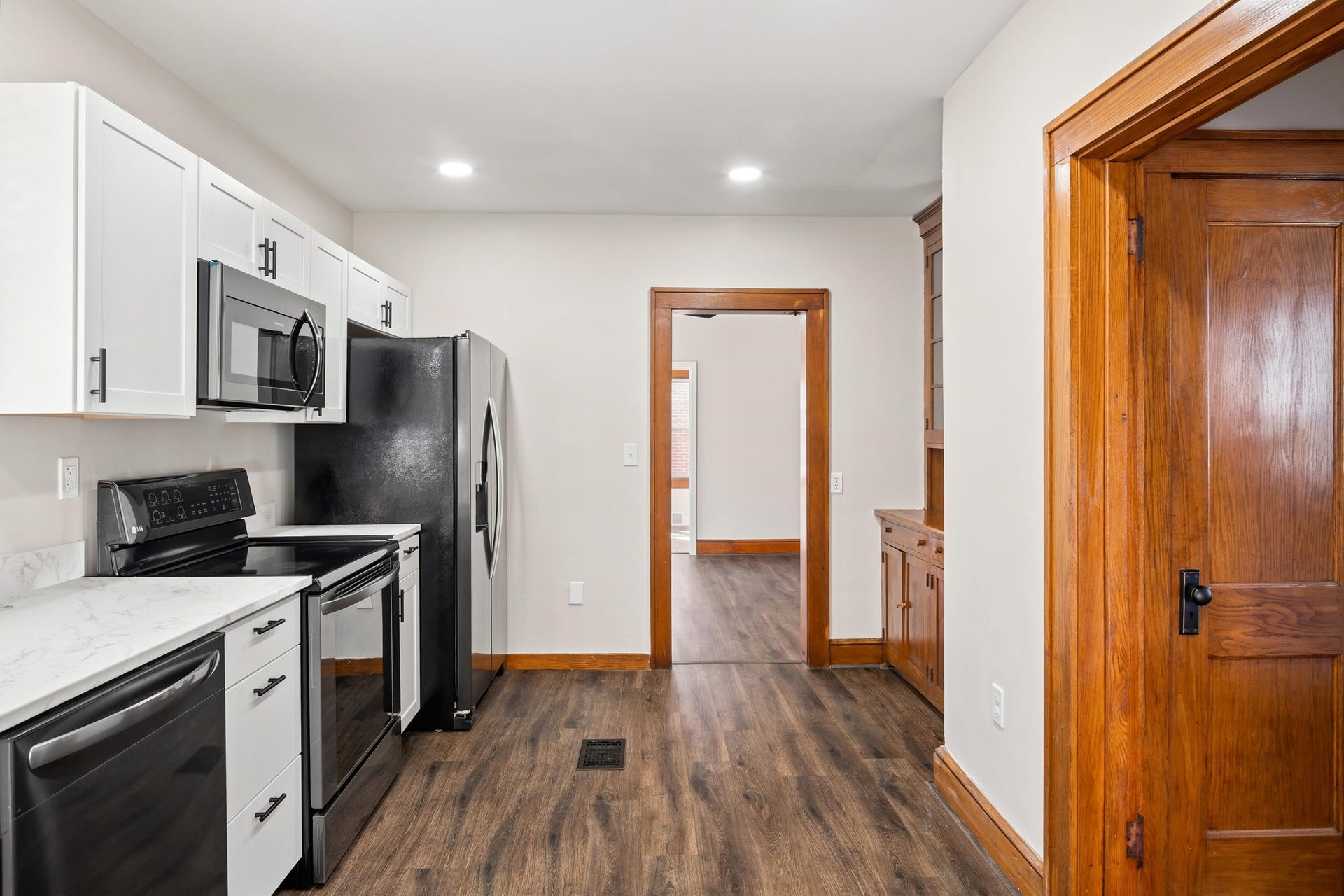 506 WOLF Street, Narrows, VA 24124