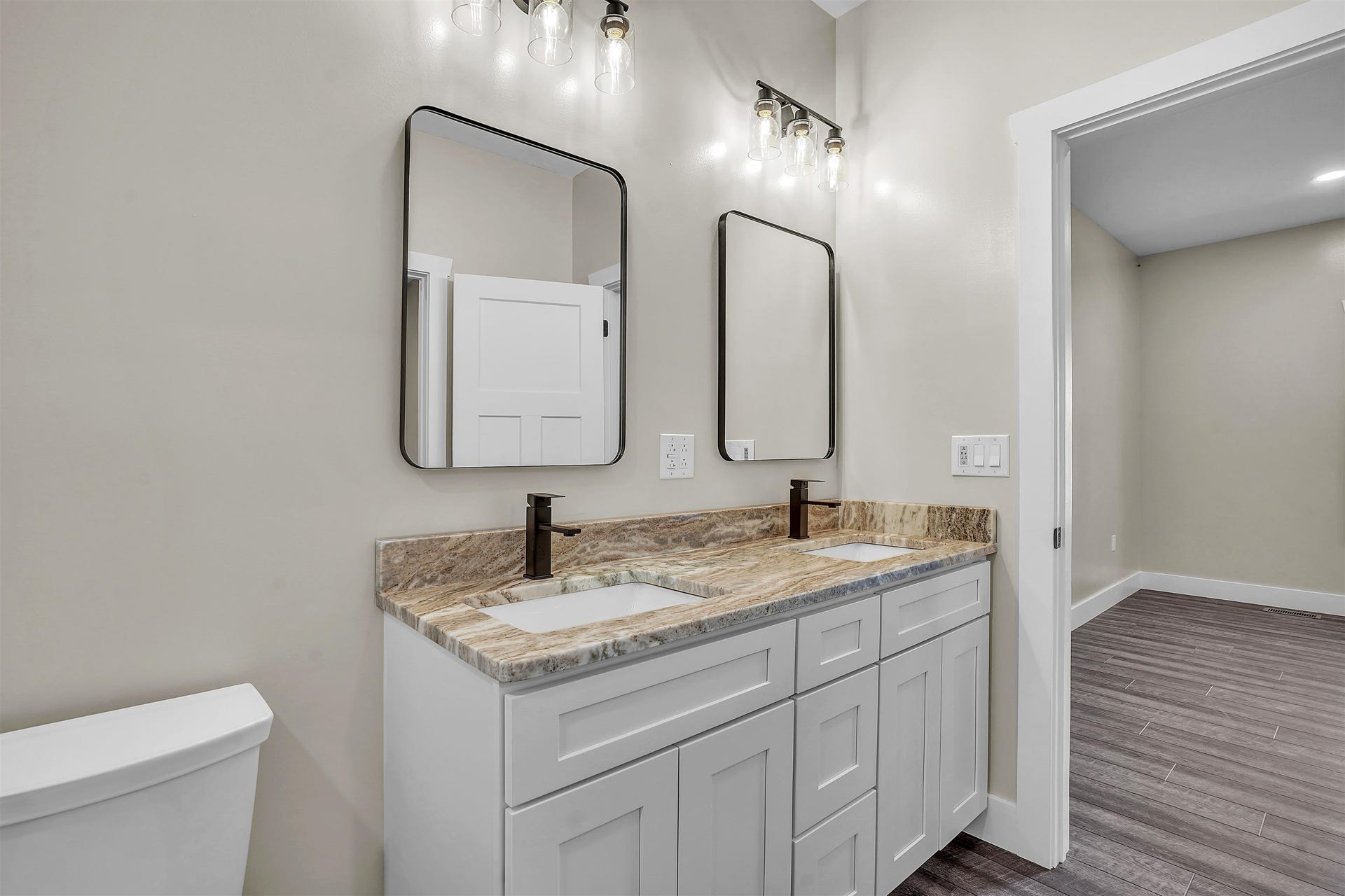 124 Bowens Road, Pembroke, VA 24136
