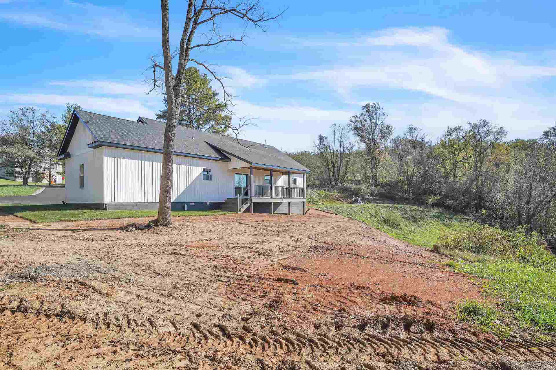124 Bowens Road, Pembroke, VA 24136