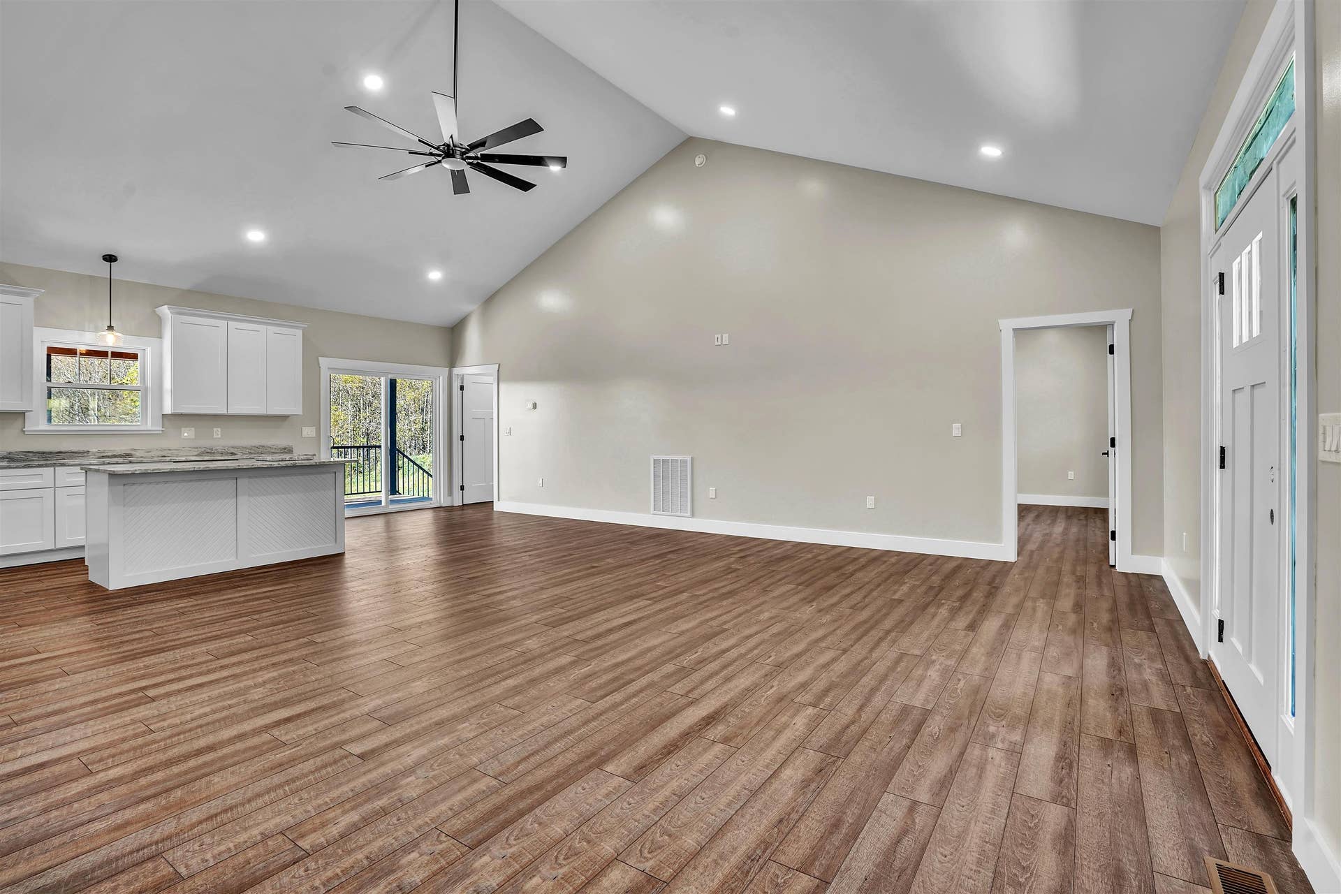 124 Bowens Road, Pembroke, VA 24136