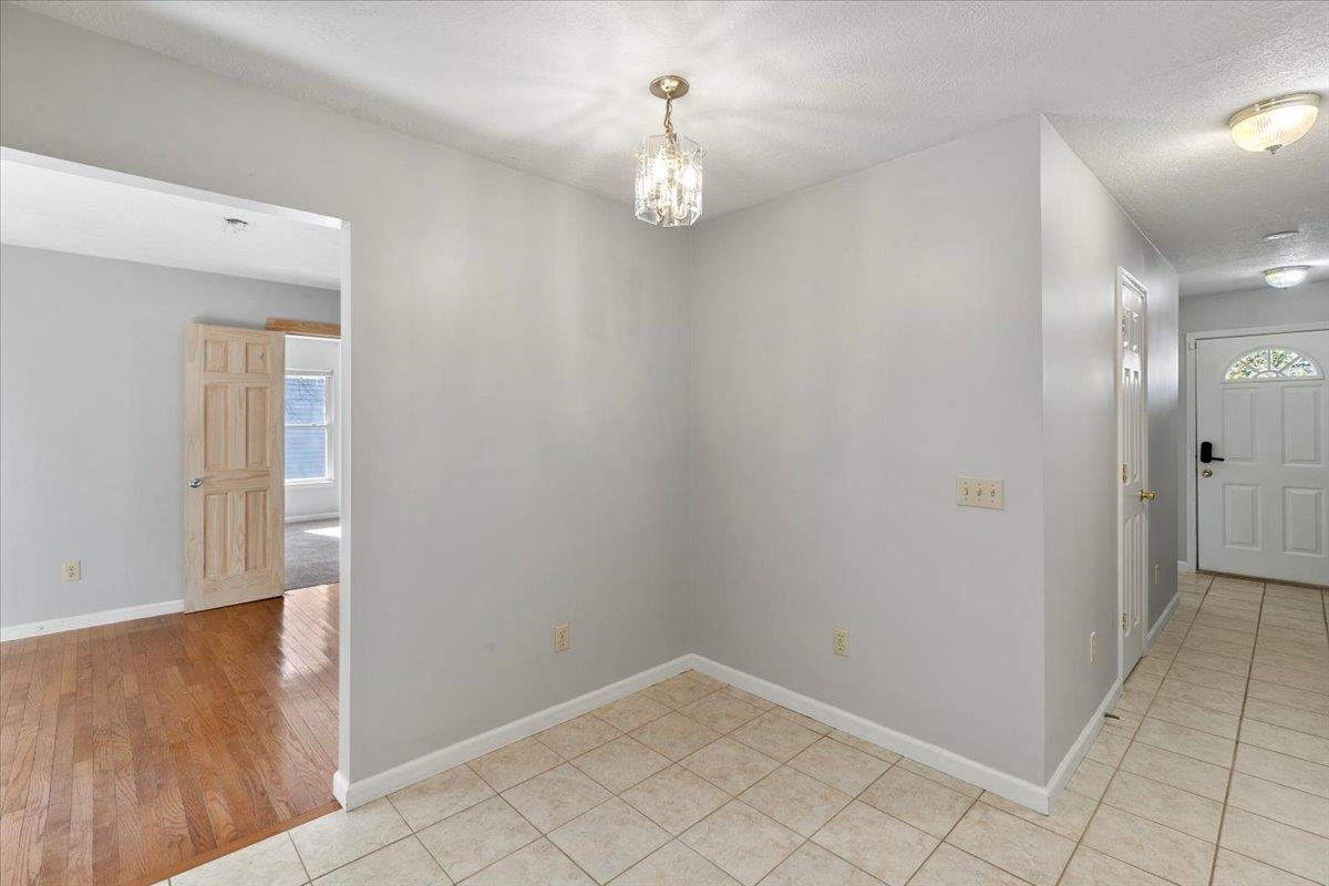 516 Sunrise Drive, Blacksburg, VA 24060