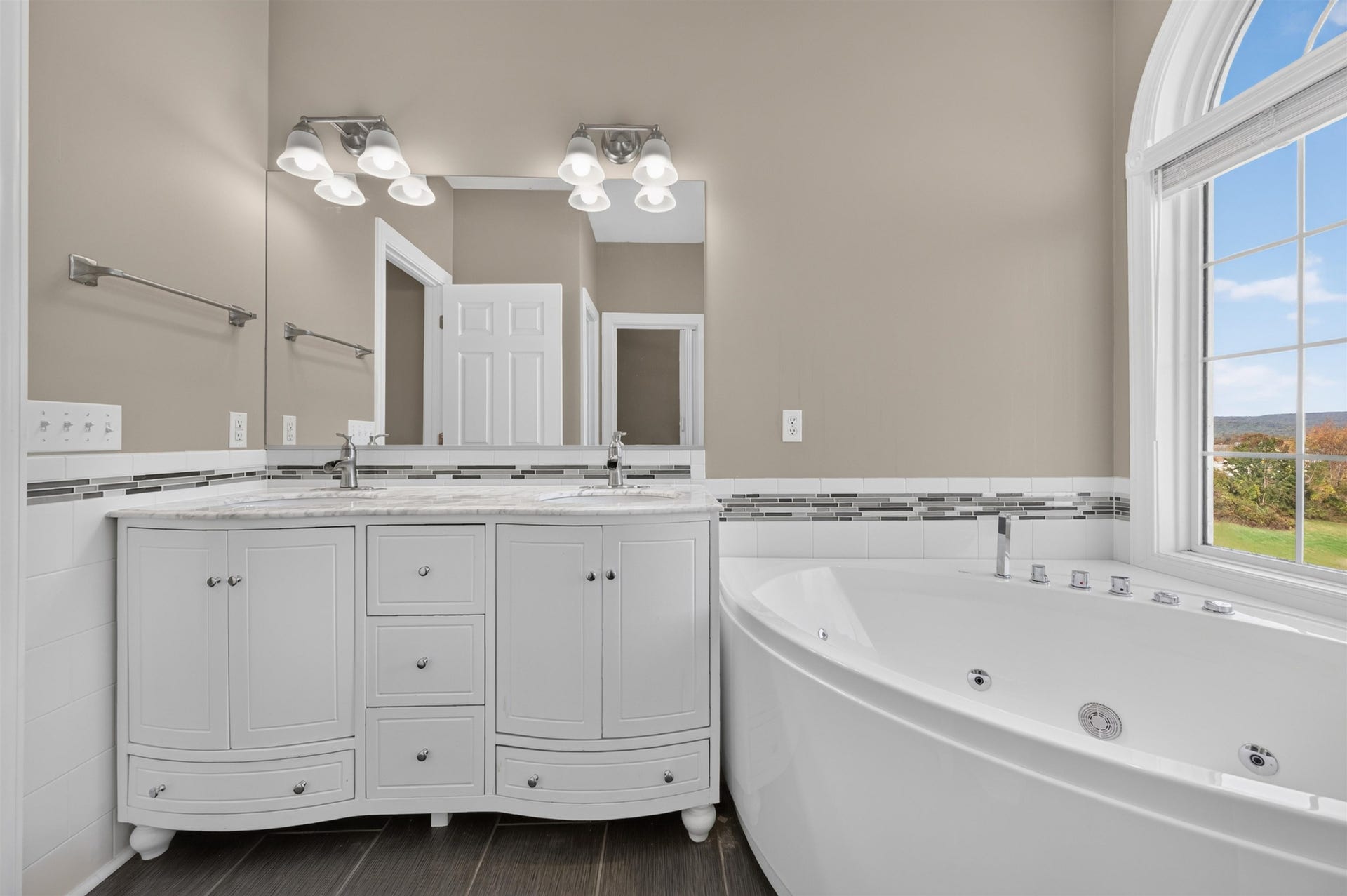 1701 Stratford View Drive, Blacksburg, VA 24060