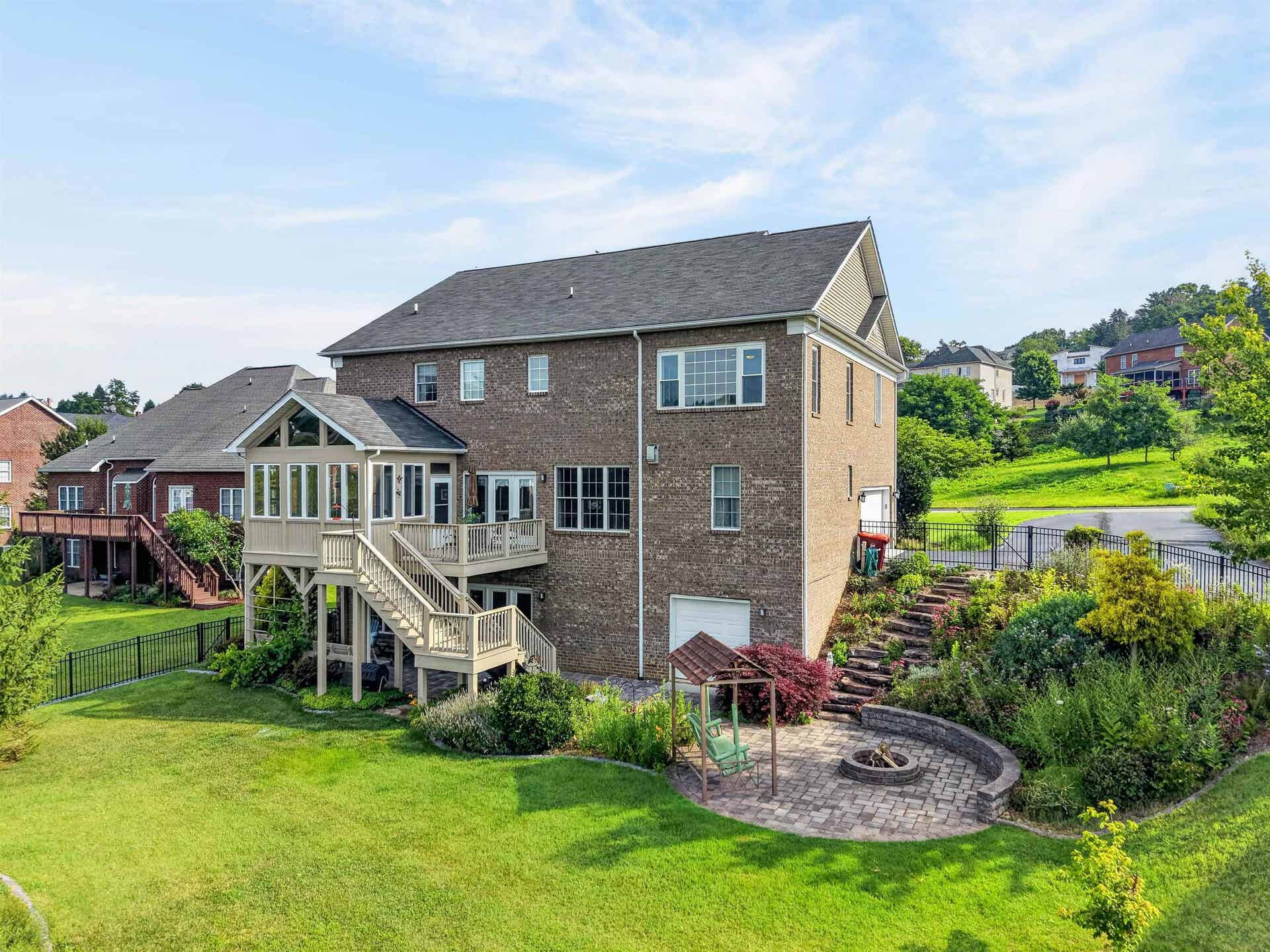 1220 Brockton Street, Blacksburg, VA 24060
