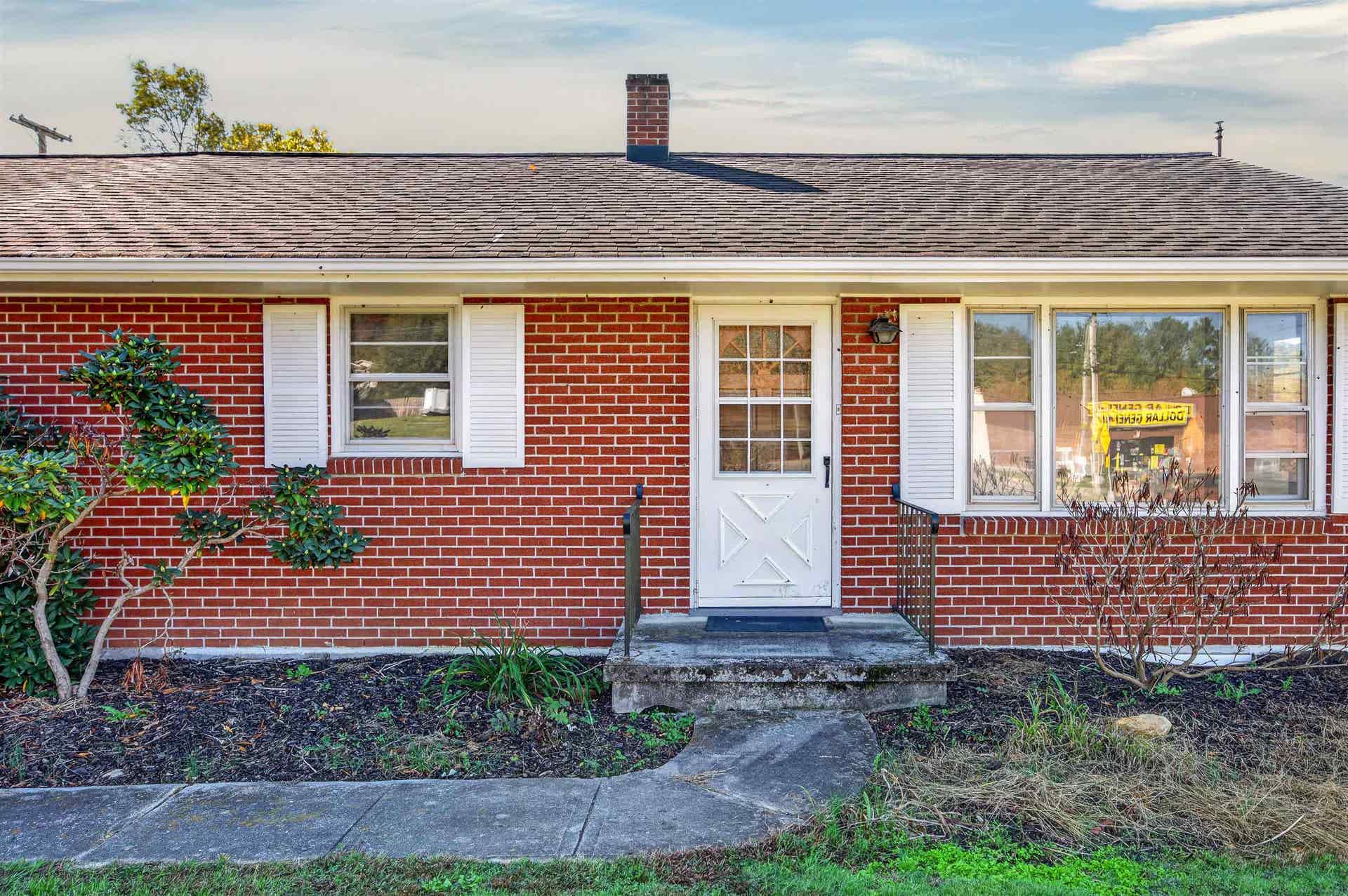 3261 Peppers Ferry Road, Christiansburg, VA 24073