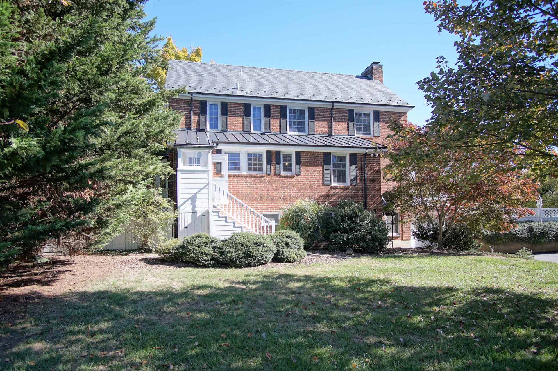 808 Preston Avenue, Blacksburg, VA 24060