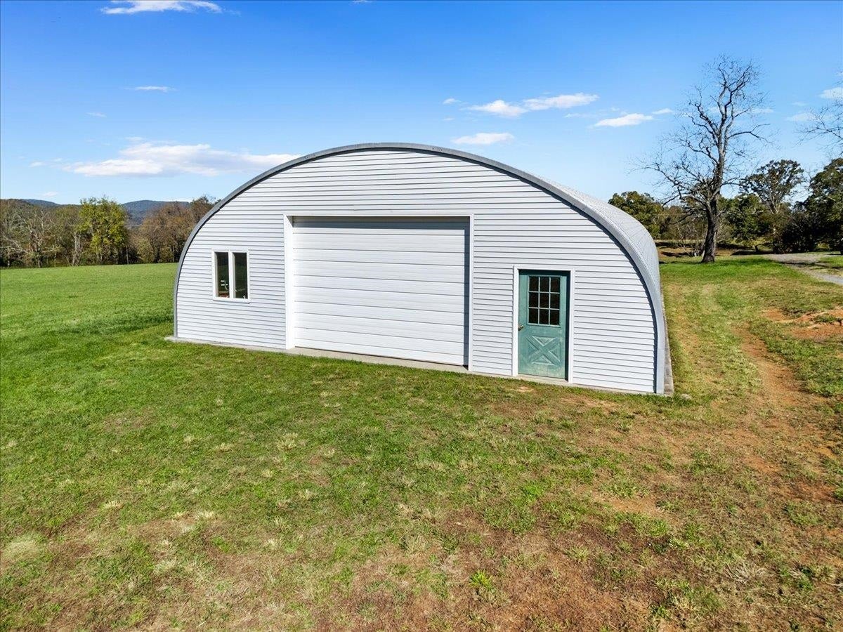 2358 White Tree Hill Road, Ballard, WV 24918