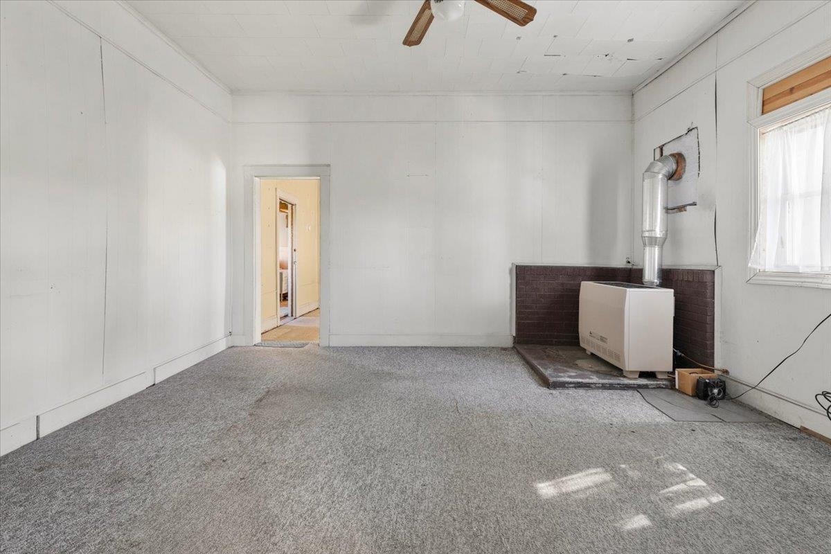 2358 White Tree Hill Road, Ballard, WV 24918