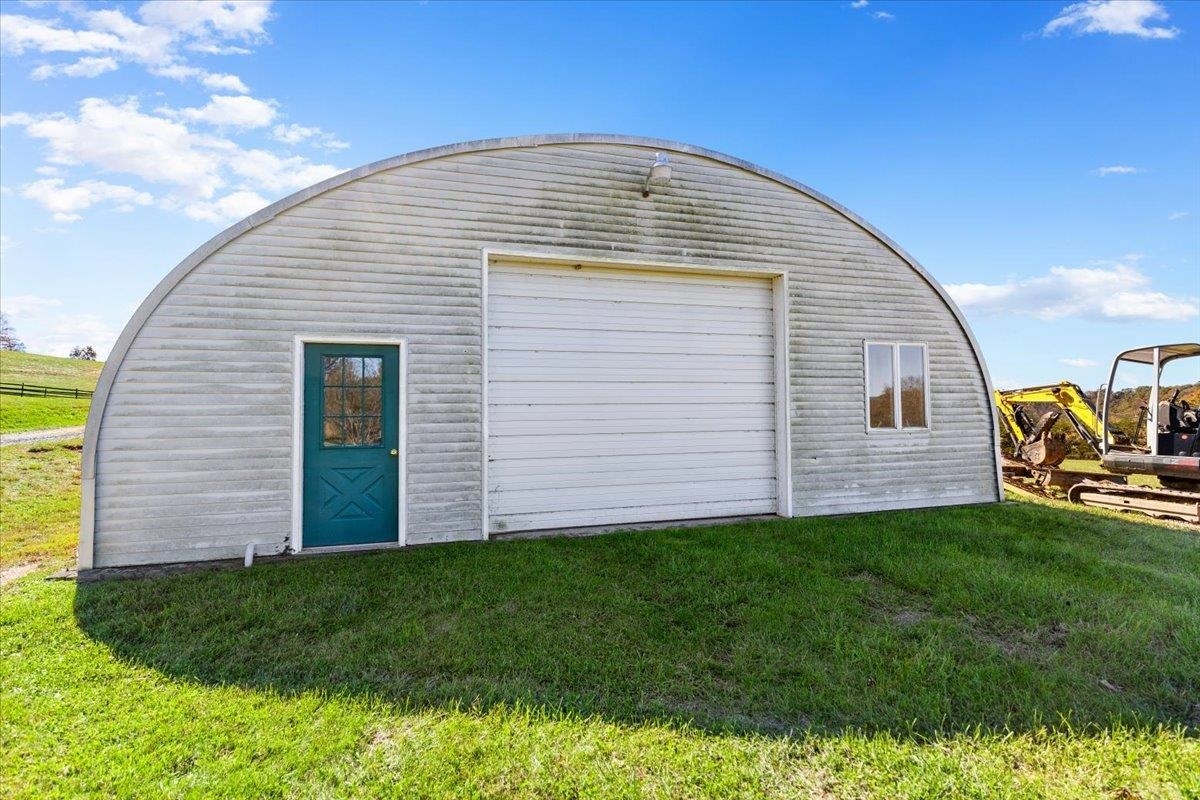 2358 White Tree Hill Road, Ballard, WV 24918