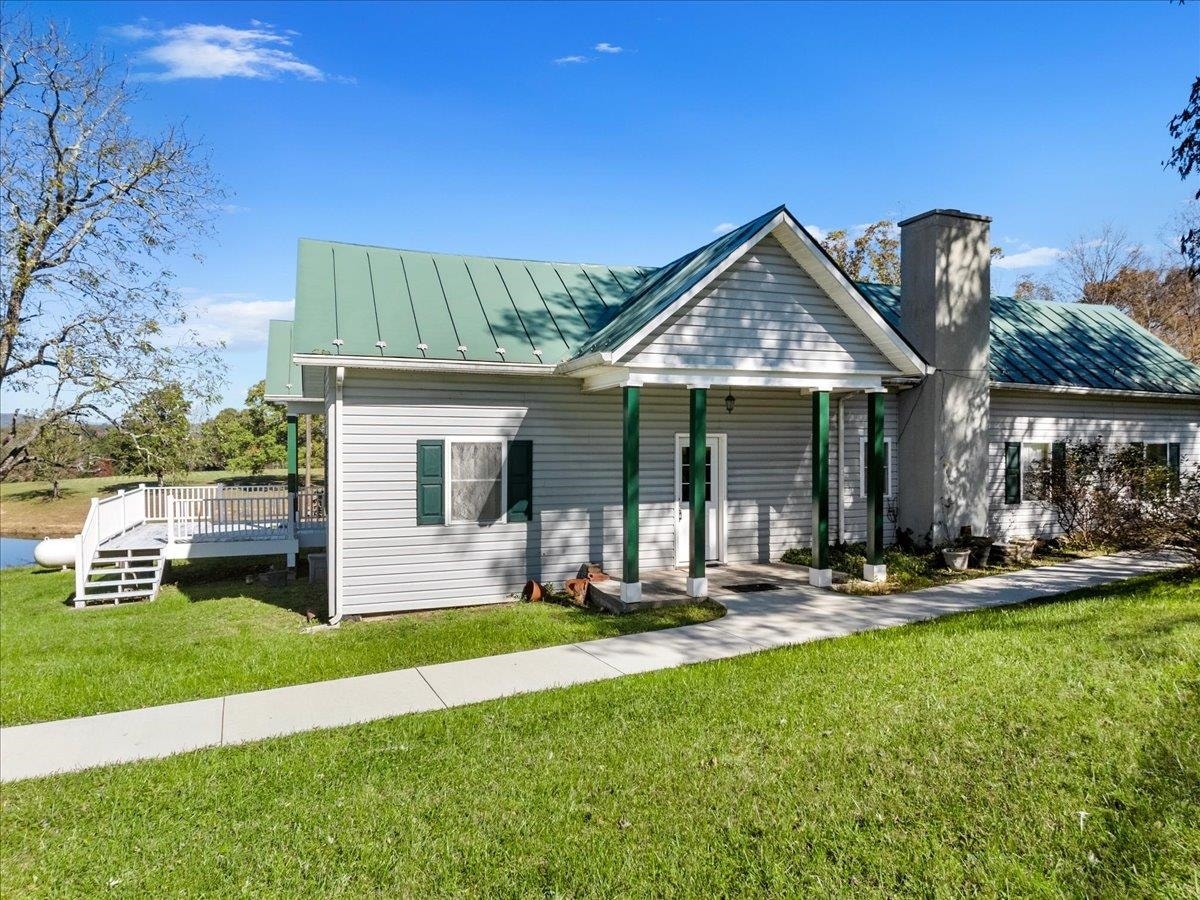 2358 White Tree Hill Road, Ballard, WV 24918