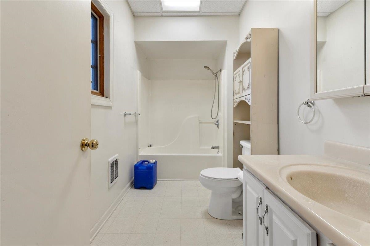 2358 White Tree Hill Road, Ballard, WV 24918