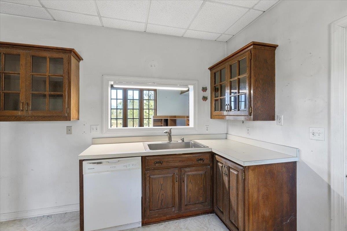 2358 White Tree Hill Road, Ballard, WV 24918