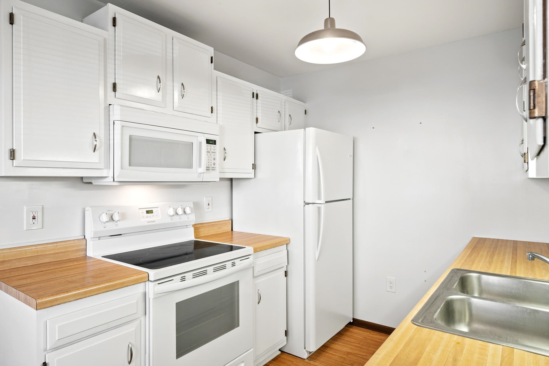 1748 Donlee Drive, Blacksburg, VA 24060