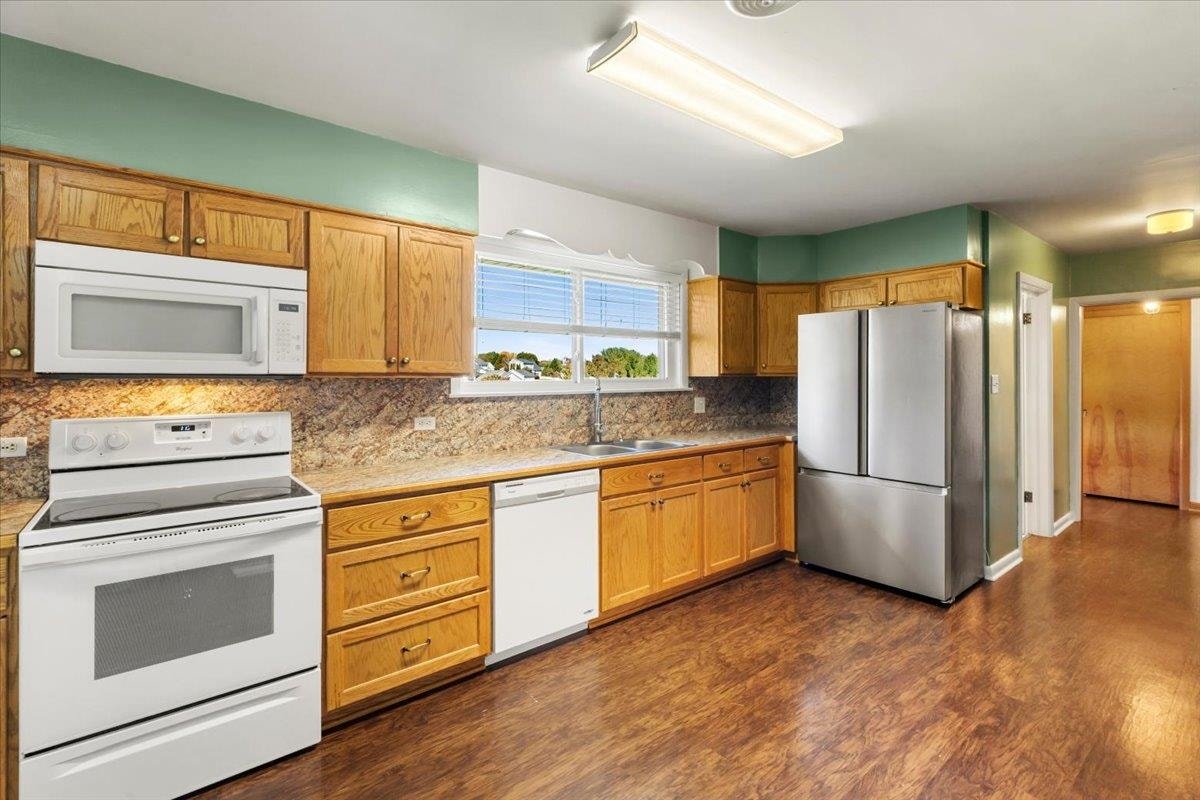 1984 PEPPERS FERRY Road, Pulaski, VA 24301
