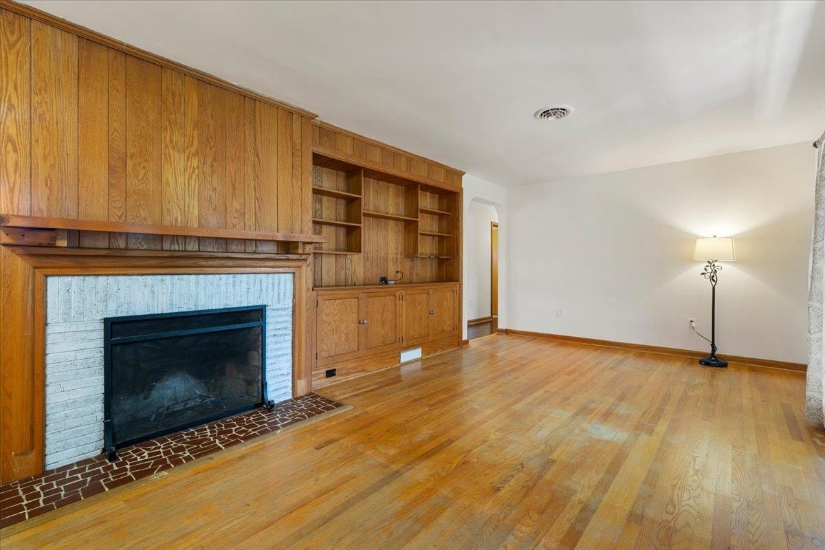 1984 PEPPERS FERRY Road, Pulaski, VA 24301